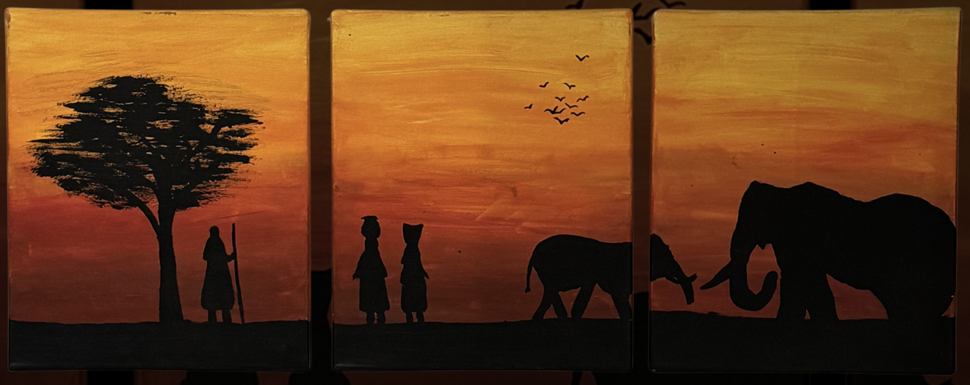 África (tríptico) 
— Acrílico sobre tela 
25x30 cm c/u