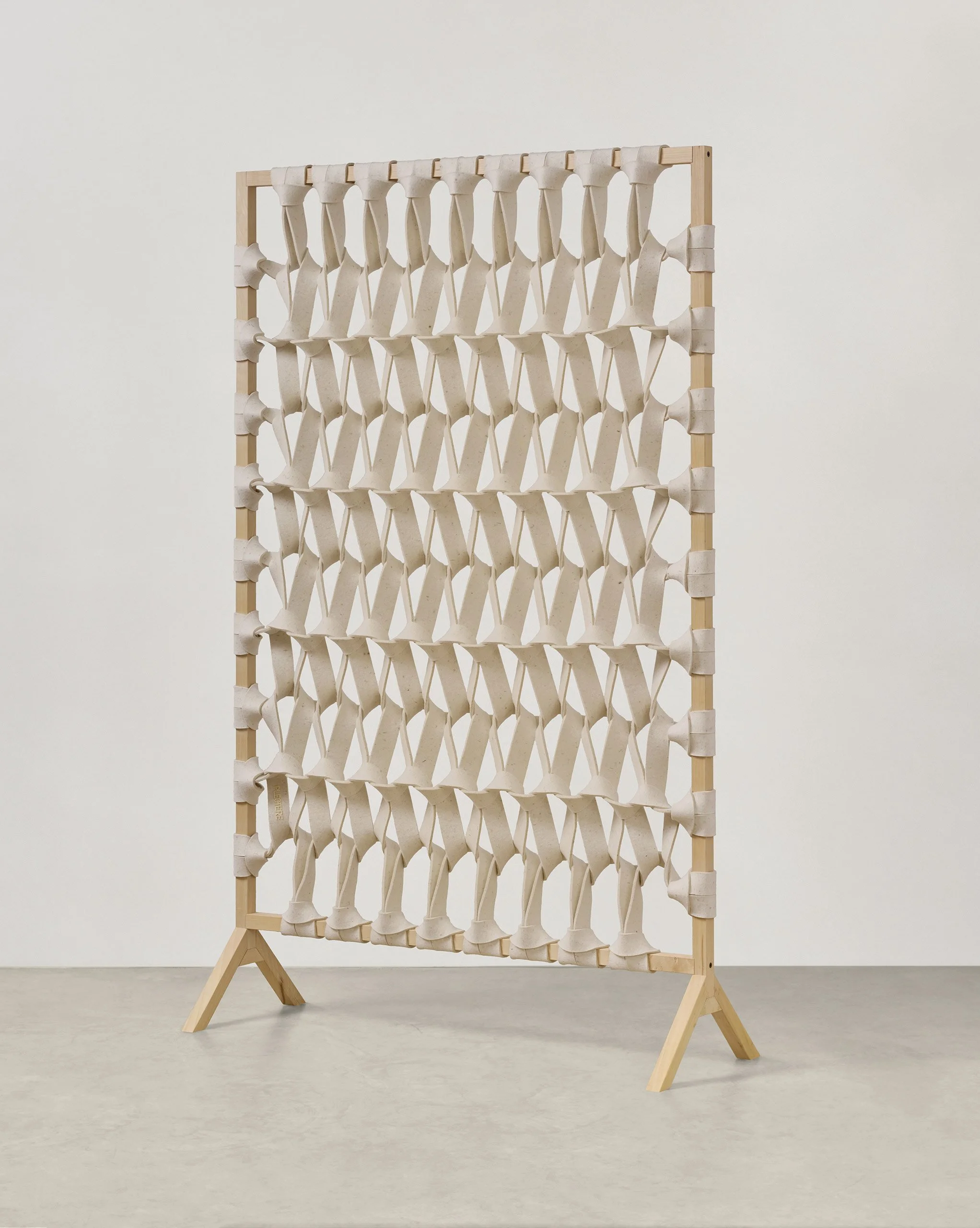 PLECTERE-frameacoustic-panel-StudioPetraVonk-2.jpg