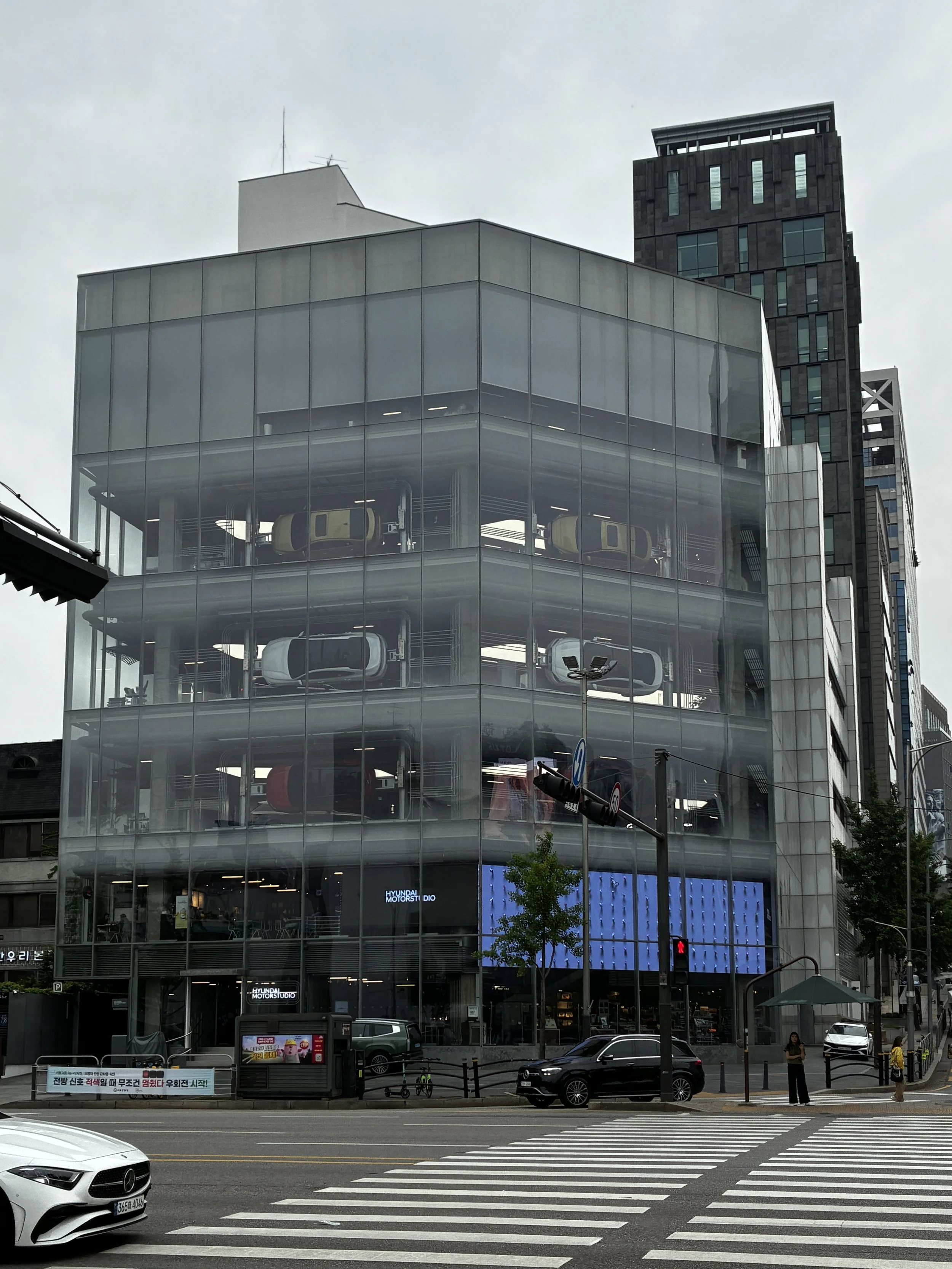 Hyundai Motorstudio