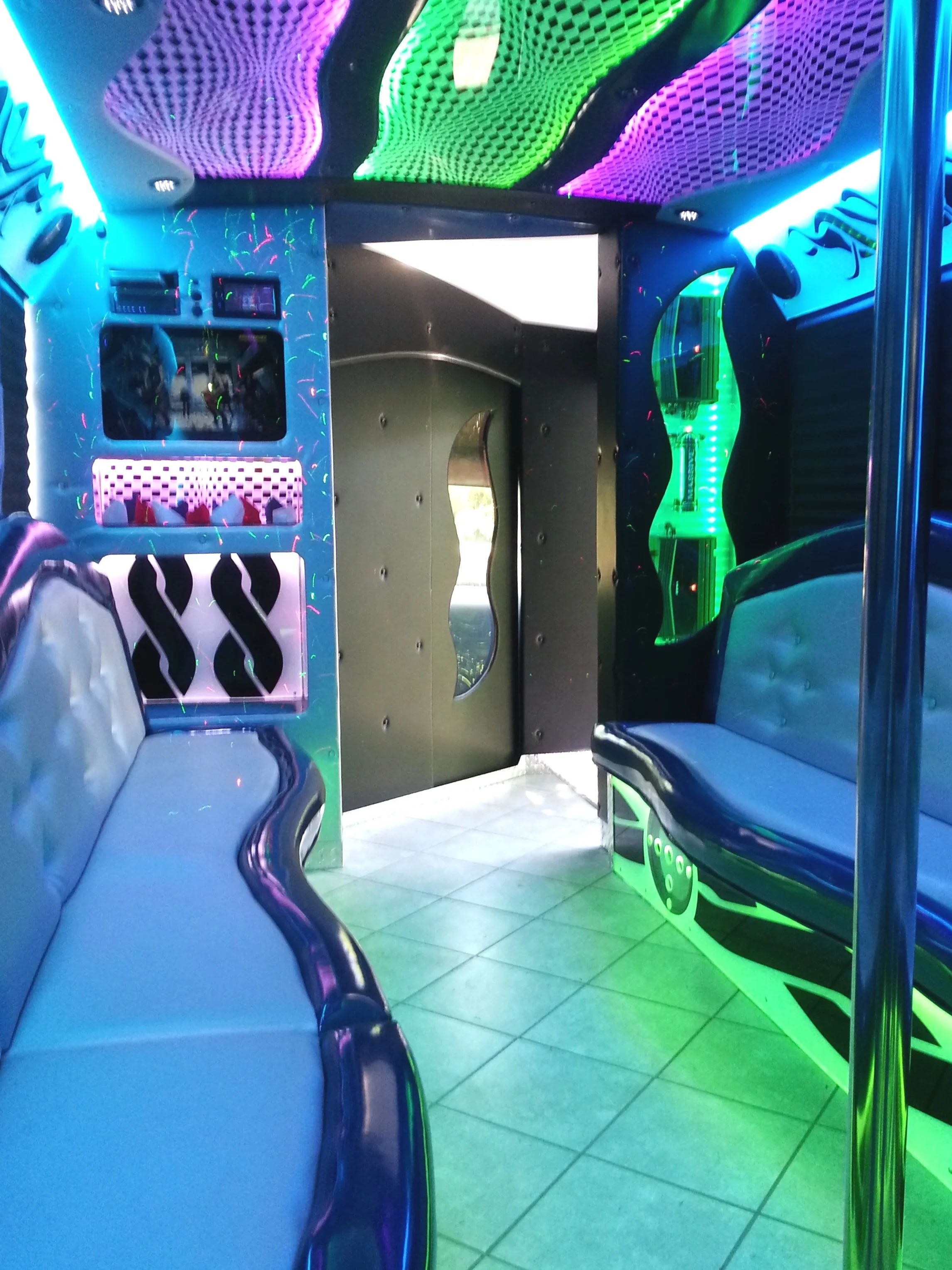 Party bus 15 passengers Chicago interior with LED lights