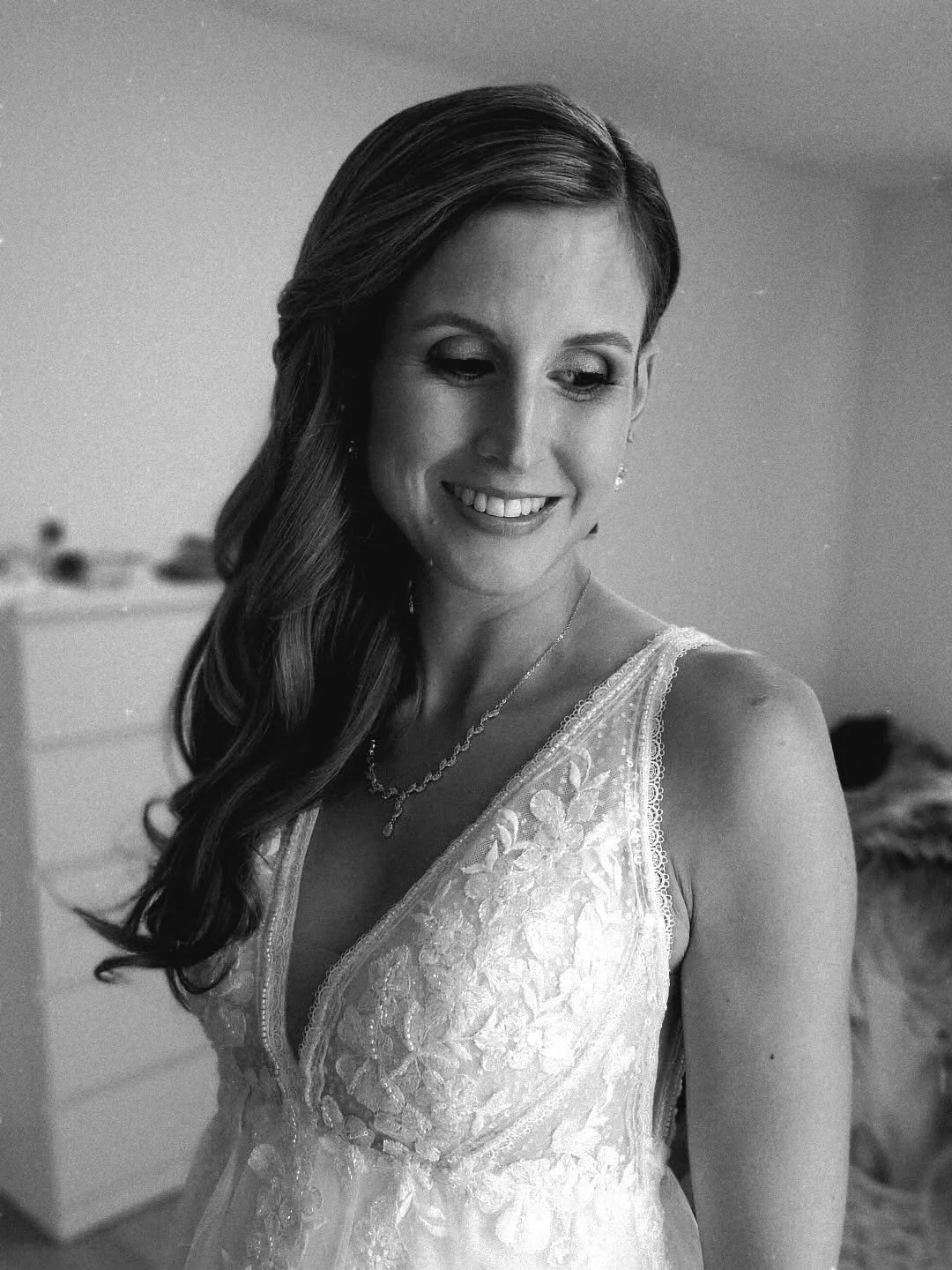 One special thing about my last bride of 2026&hellip; 🤍

We first worked together around 15 years ago. Life took us in different directions, and we never crossed paths again &mdash; until now.

And after all these years, she trusted me completely wi