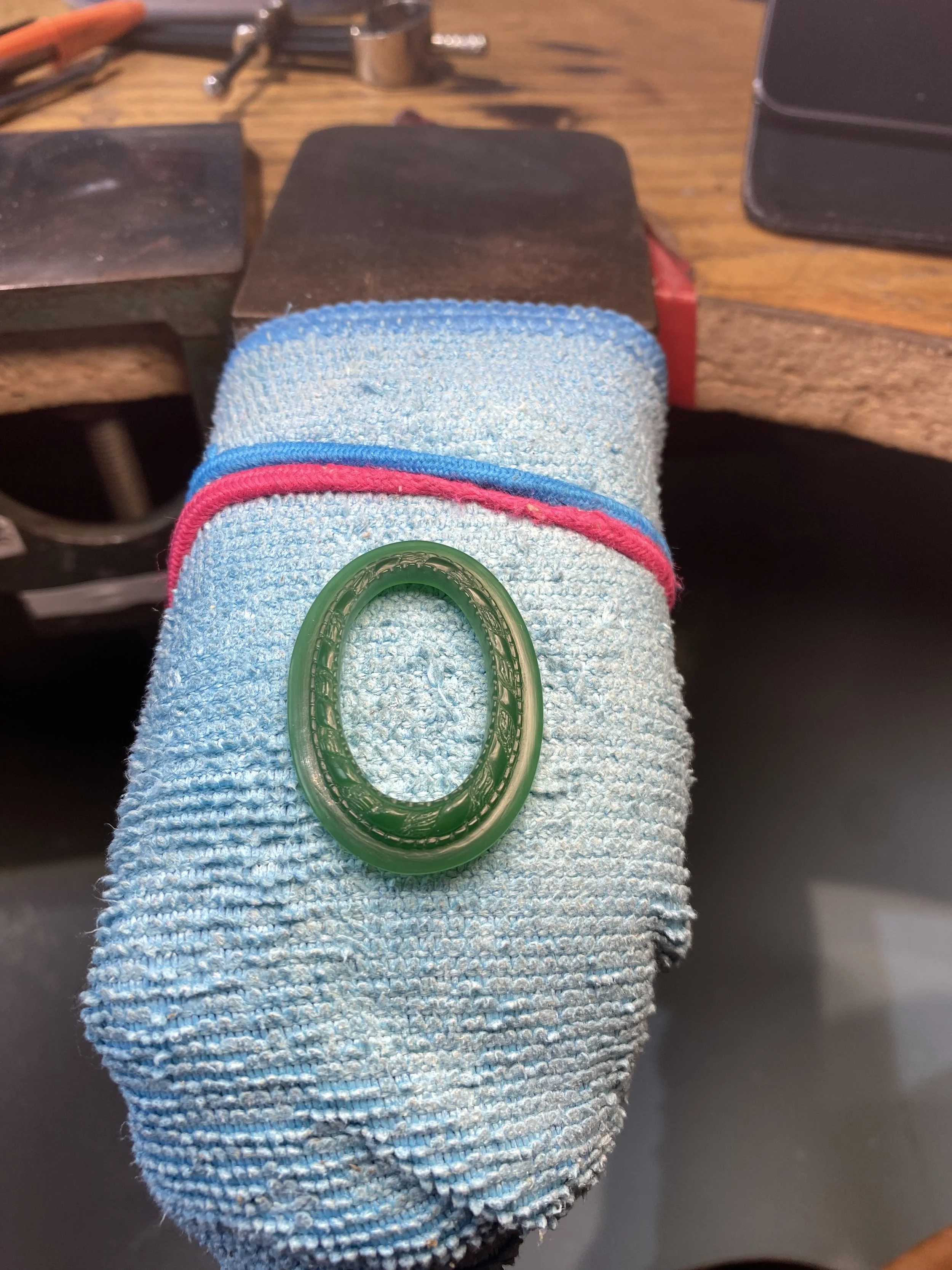 To go the extra mile, I have detailed the thicker rope with alternating 'thread' texture to give the rope more definition. This will look stunning when it's oxidised and polished! 