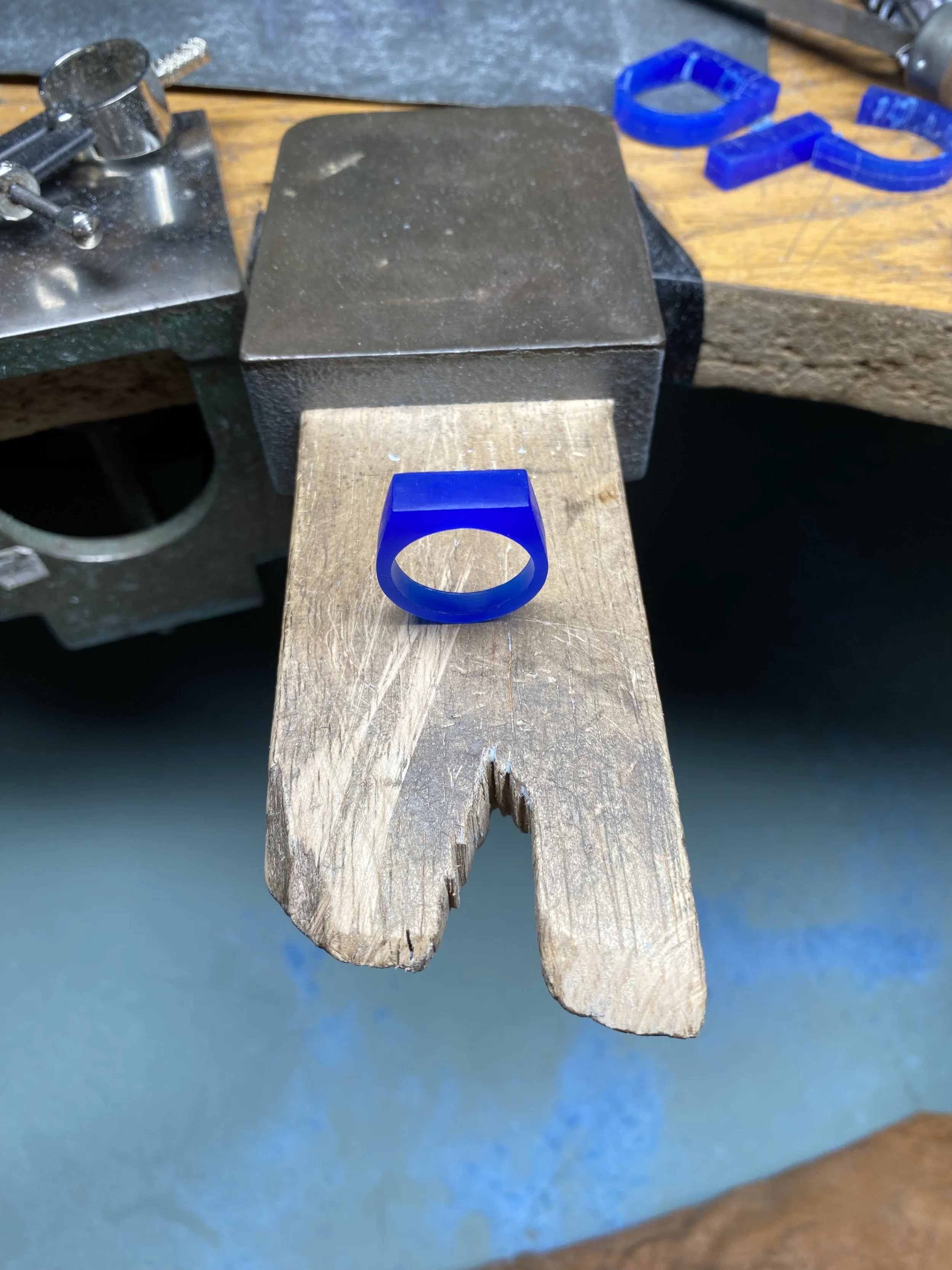 Perfection! The final wax carving is perfectly balanced. Corners are left sharp to assist with a cleaner casting.