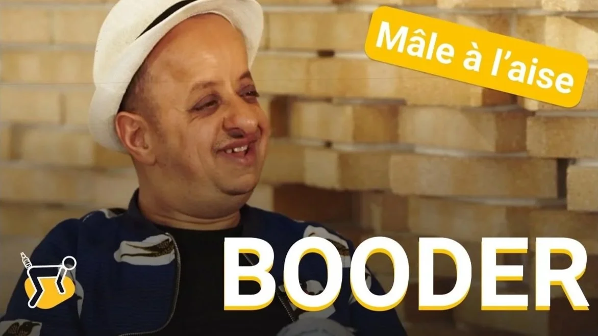 Mâle À l'Aise - Booder