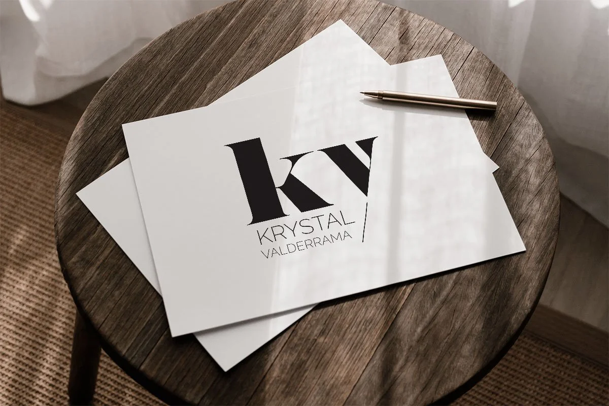 Krystal Valderrama • Diseño de Logo Personal