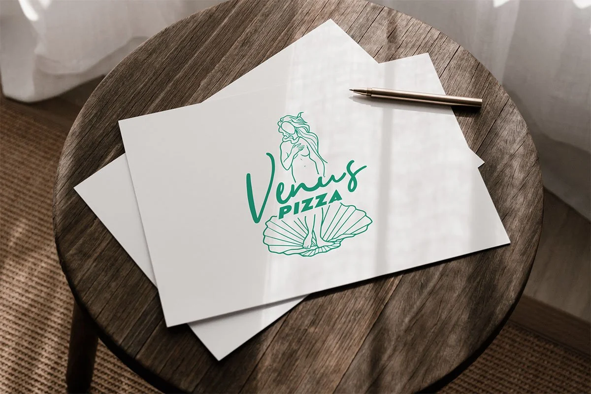 Venus Pizza • Diseño de Logo y Branding