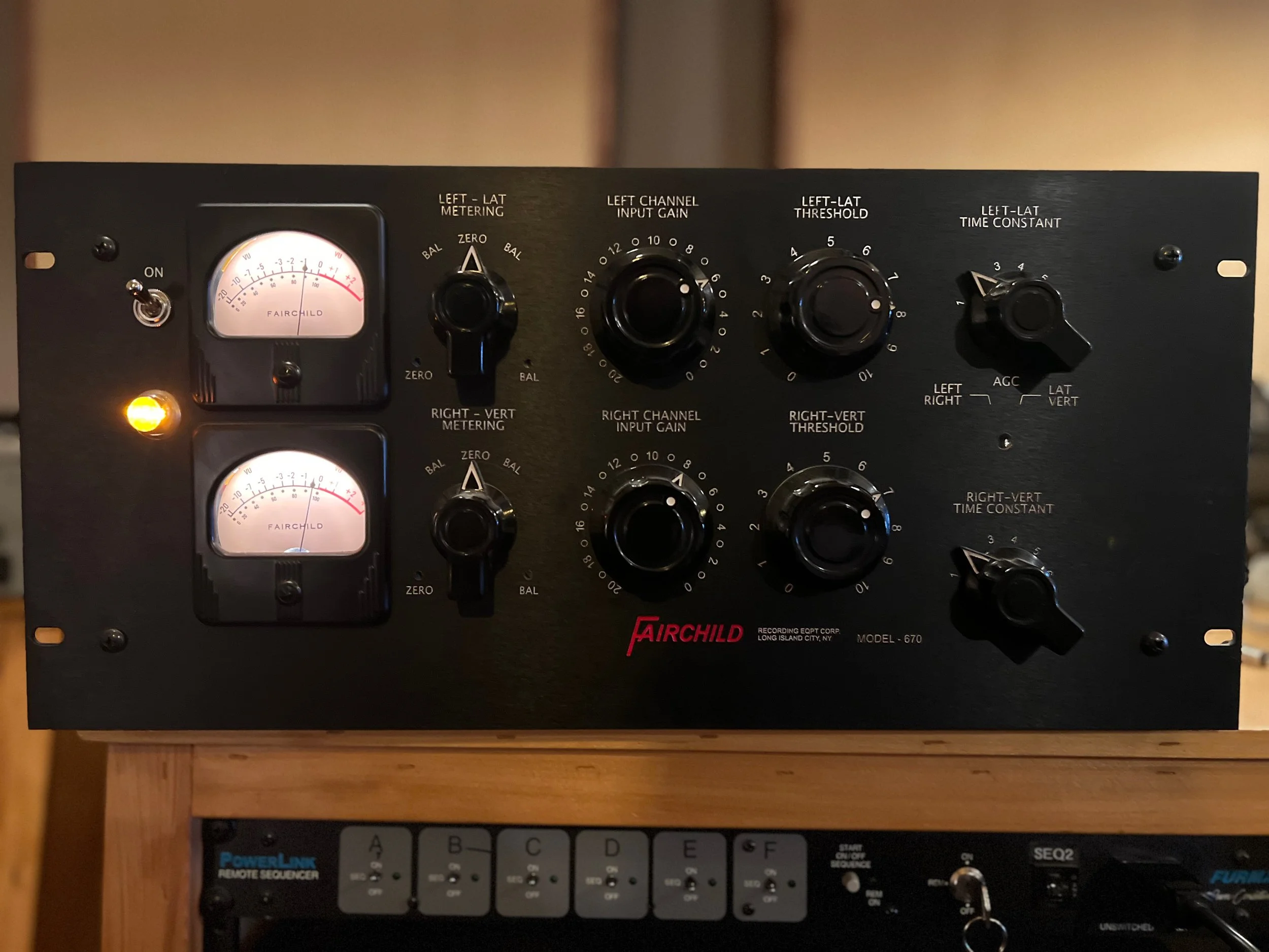 Fairchild 670 compressor clone