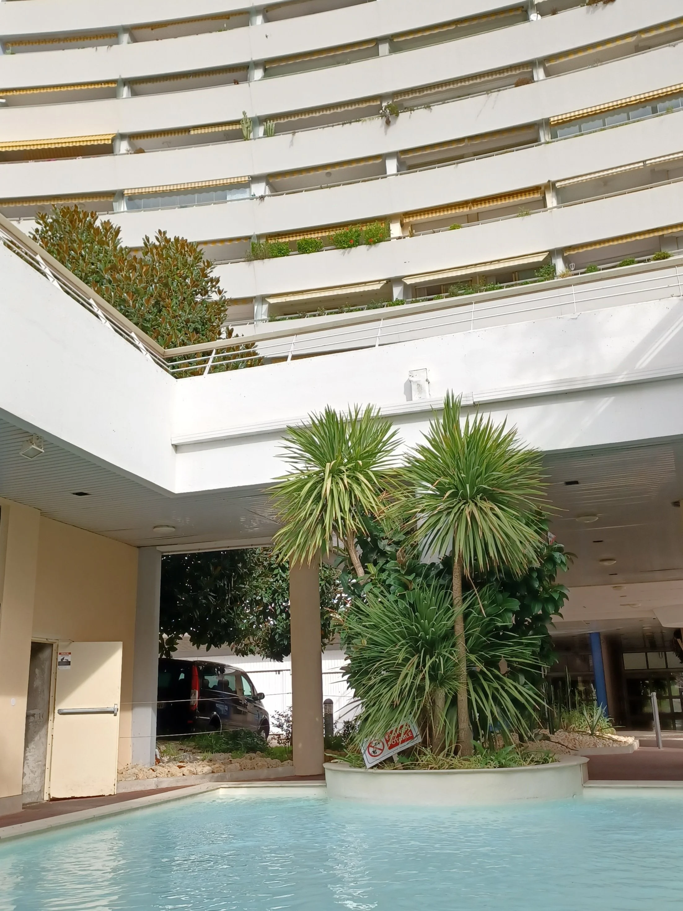 20221023_marina life iv.jpg