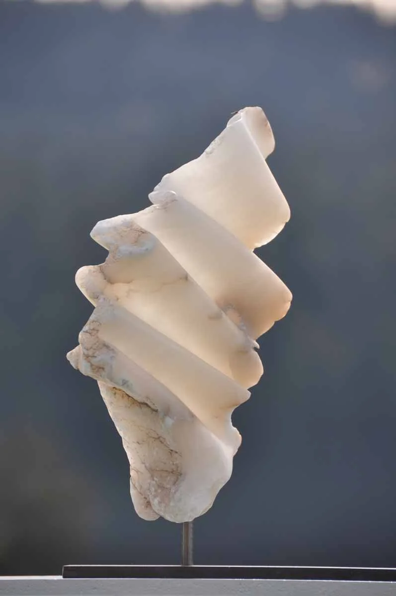 Alabaster, Stahl - verkauft