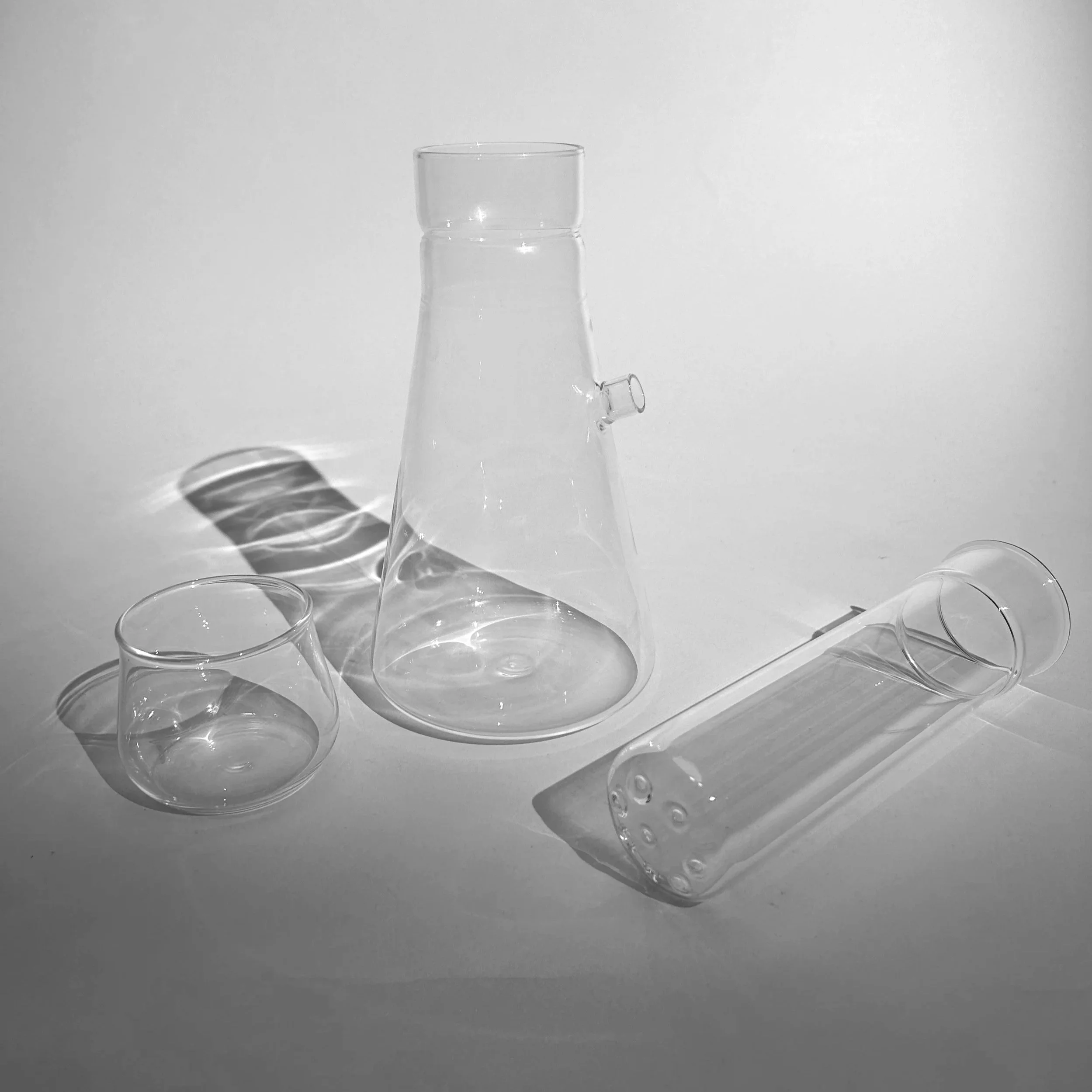 Filtration carafe