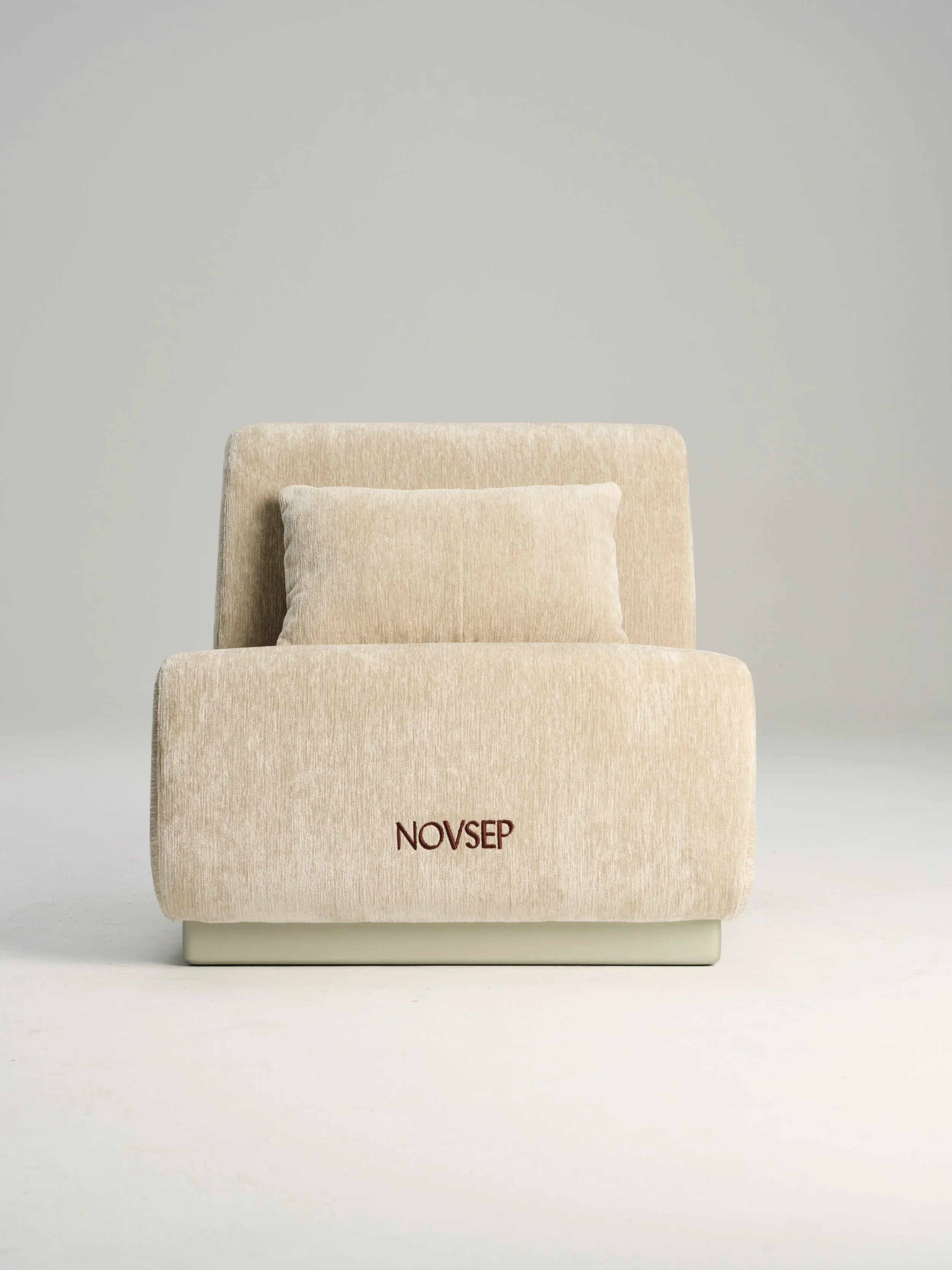 Lisa Lounge Chair