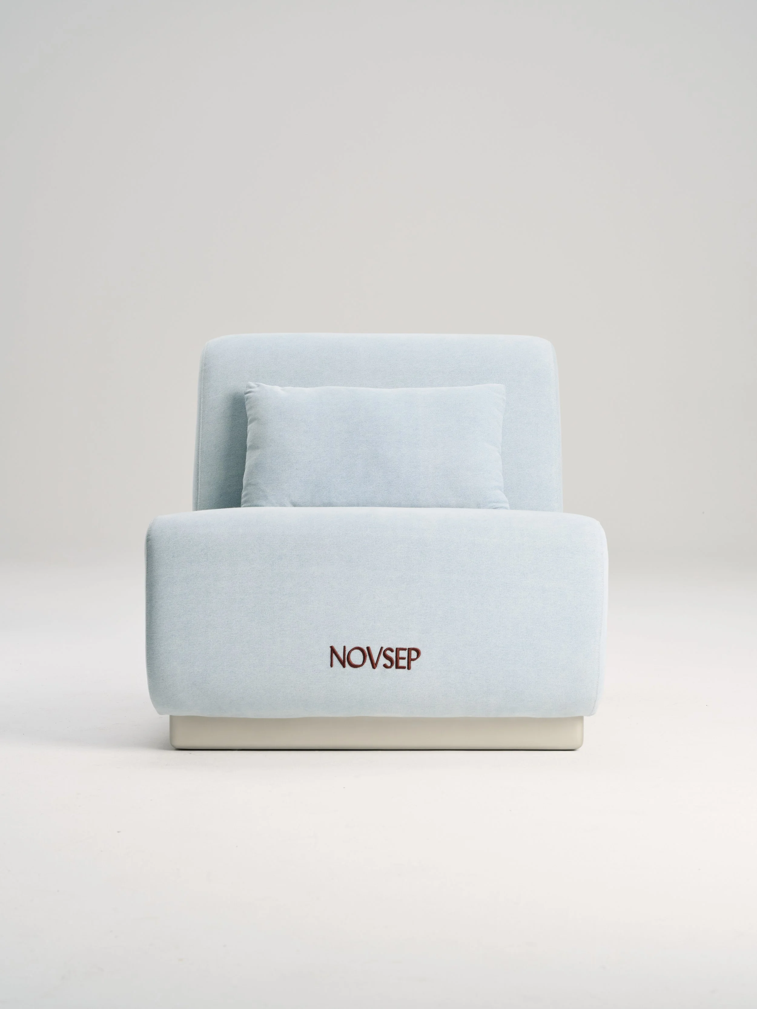 Lisa Lounge Chair