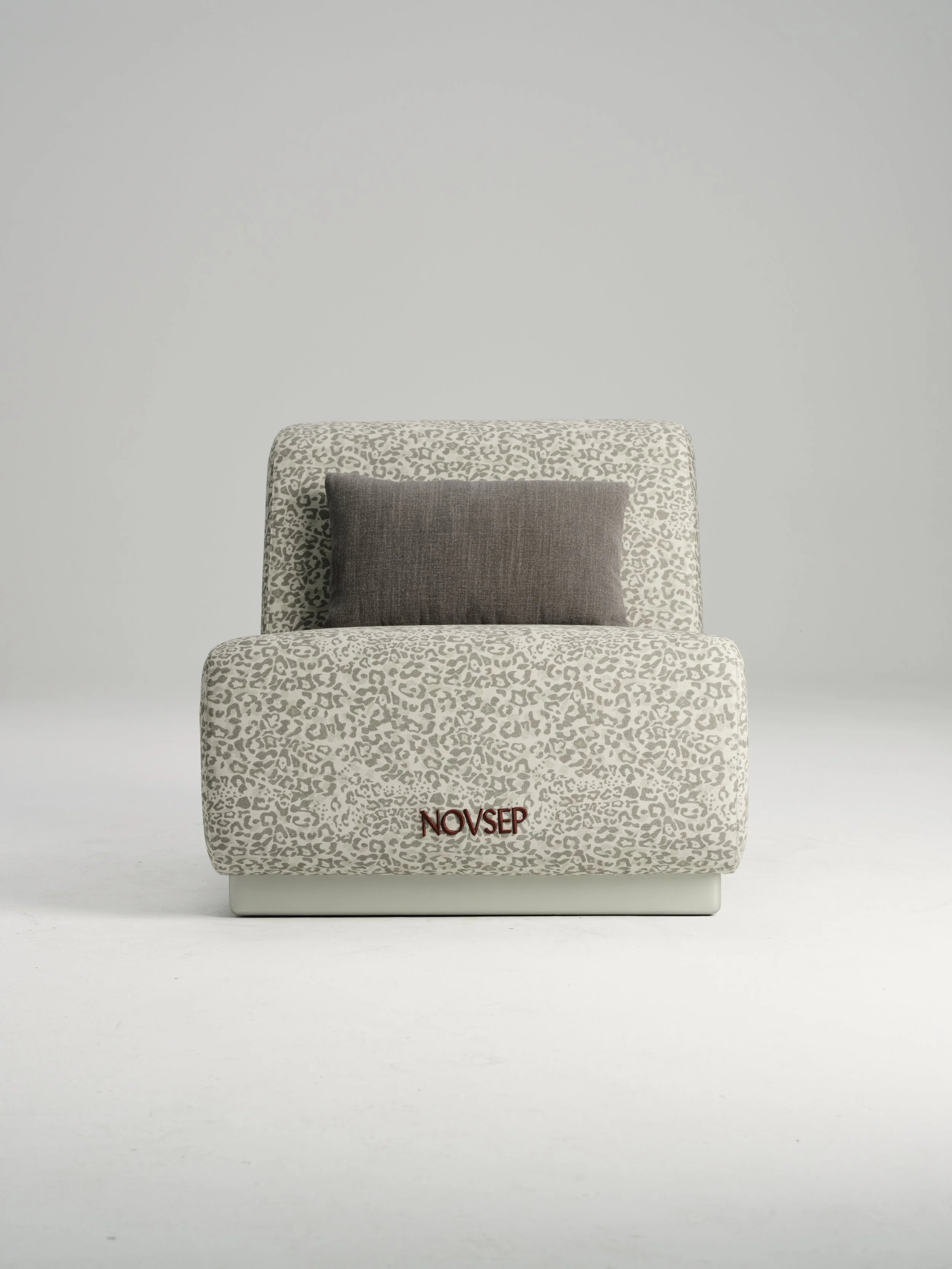 Lisa Lounge Chair