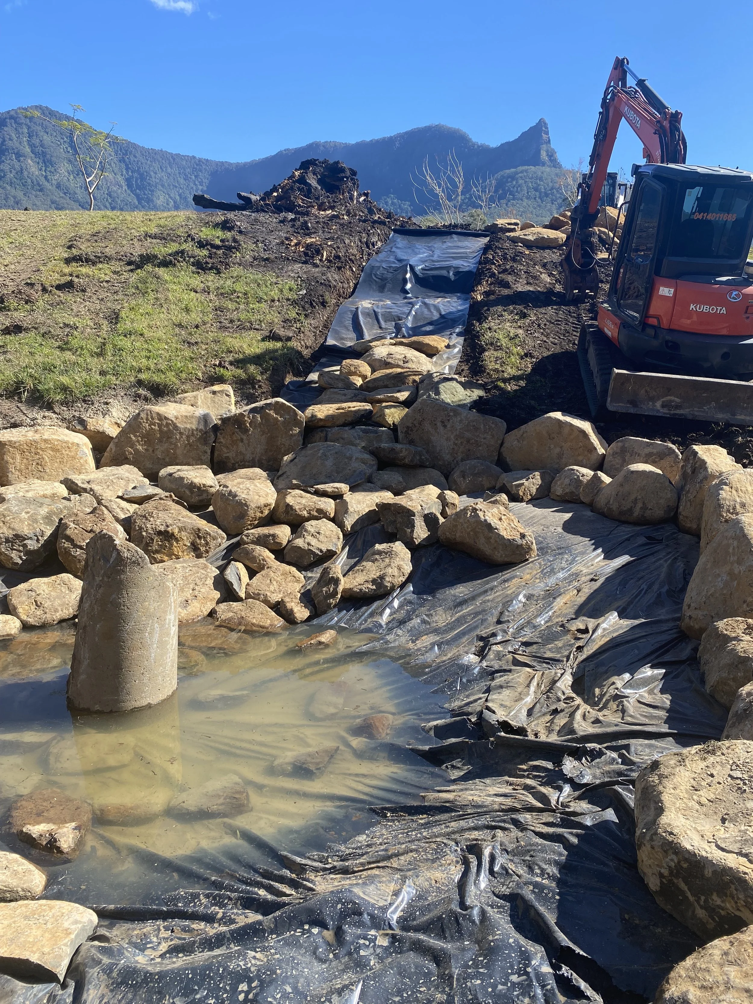 earthworks from the GC to Byron Lincoln Booth (20).jpeg