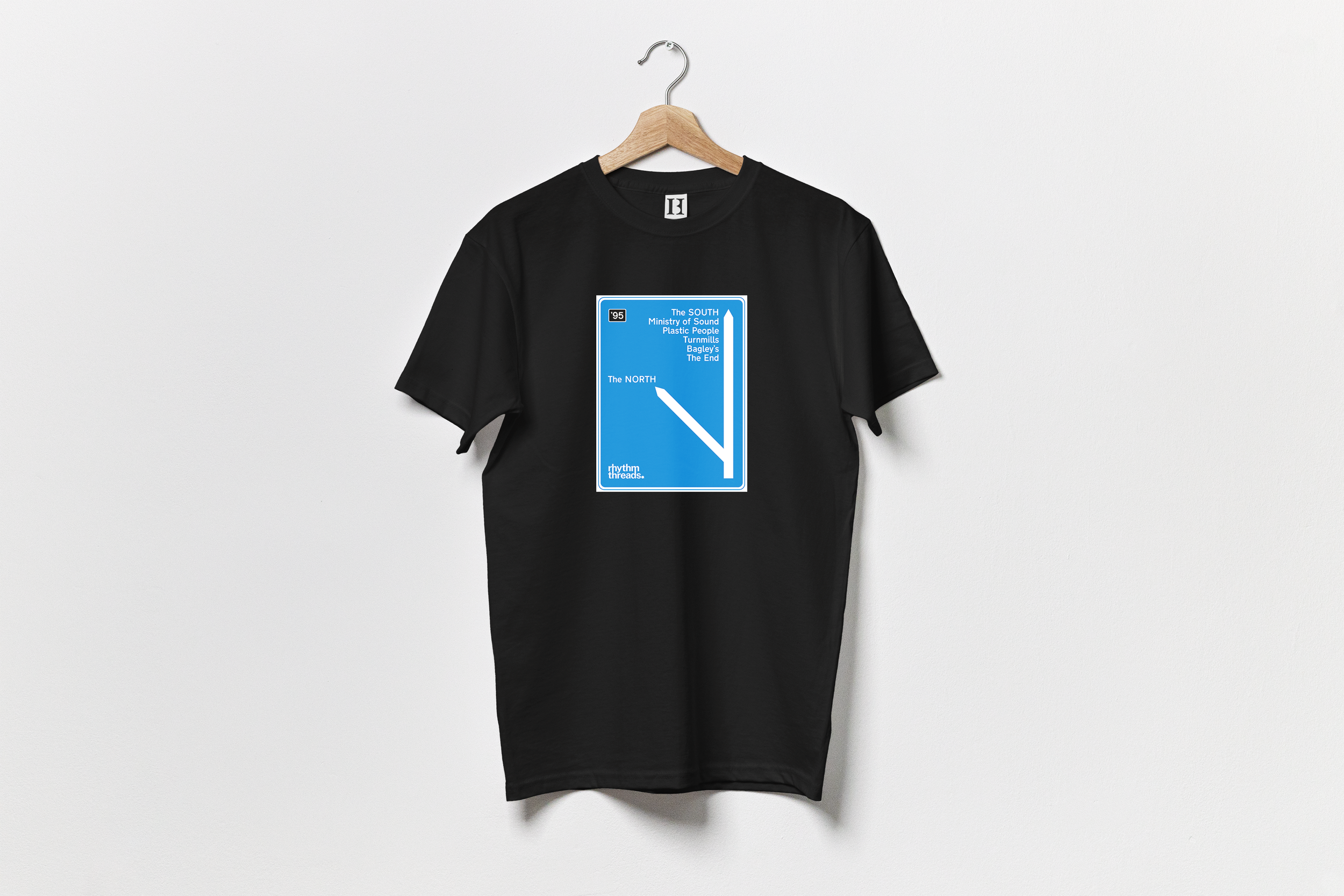 'The SOUTH' black T-shirt