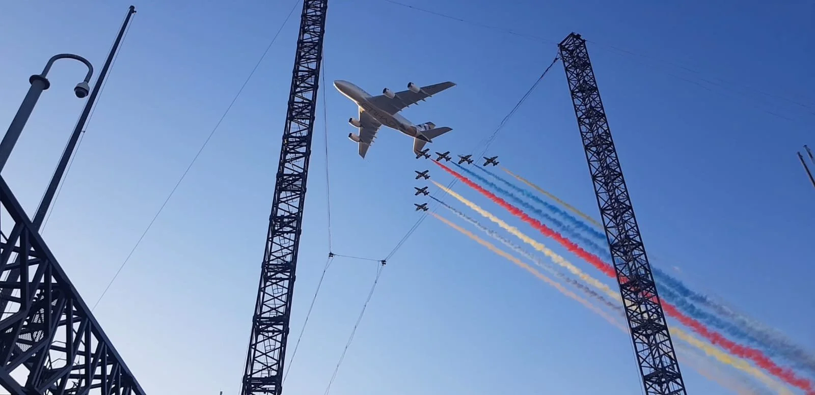 Stretch tents
Event tents
Outdoor tents
Flexible tent structures
Tensile fabric structures
Stretch fabric canopies
Weather-resistant tents
Customized stretch shelters
Portable stretch marquees
Pop-up event tents
Stretch tent rentals
Wedding tent solu