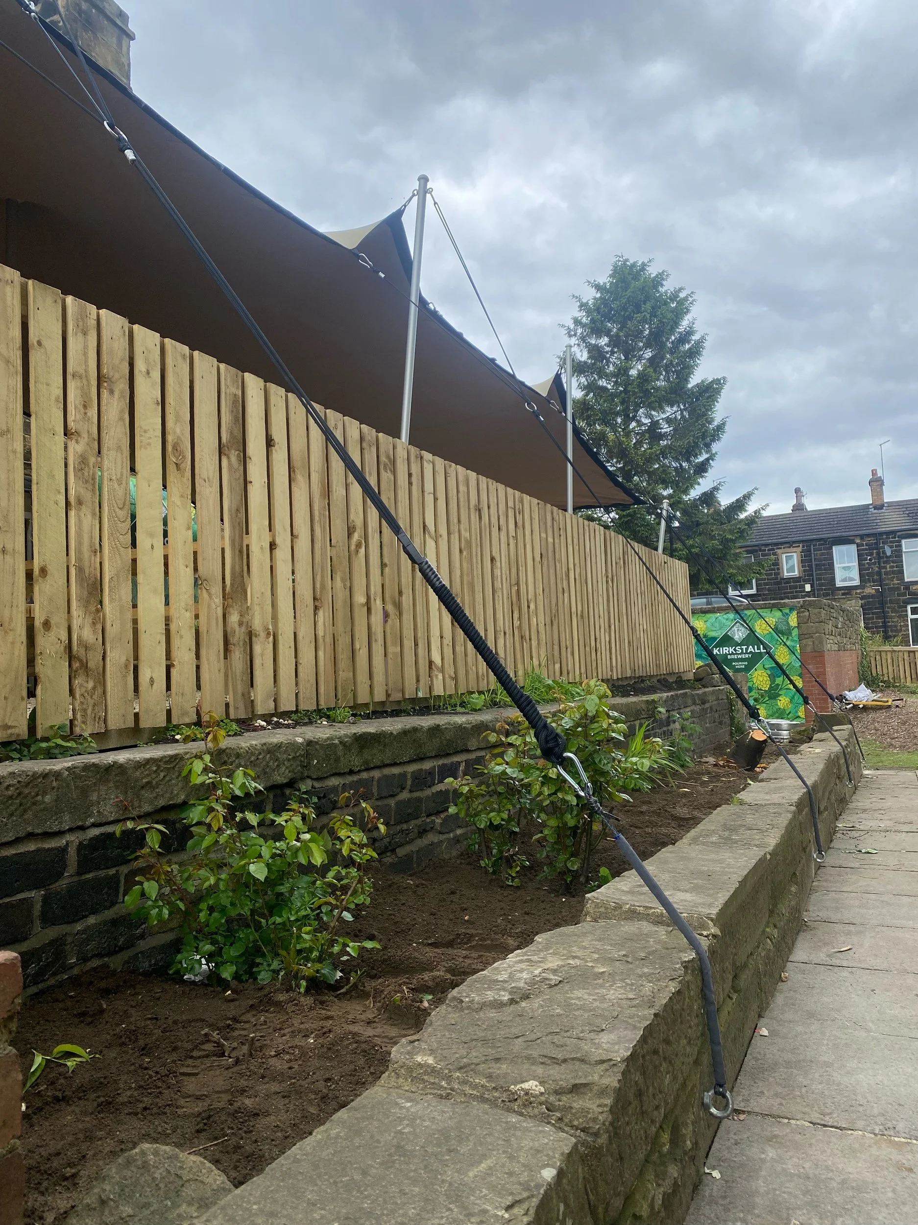 Stretch tents
Event tents
Outdoor tents
Flexible tent structures
Tensile fabric structures
Stretch fabric canopies
Weather-resistant tents
Customized stretch shelters
Portable stretch marquees
Pop-up event tents
Stretch tent rentals
Wedding tent solu