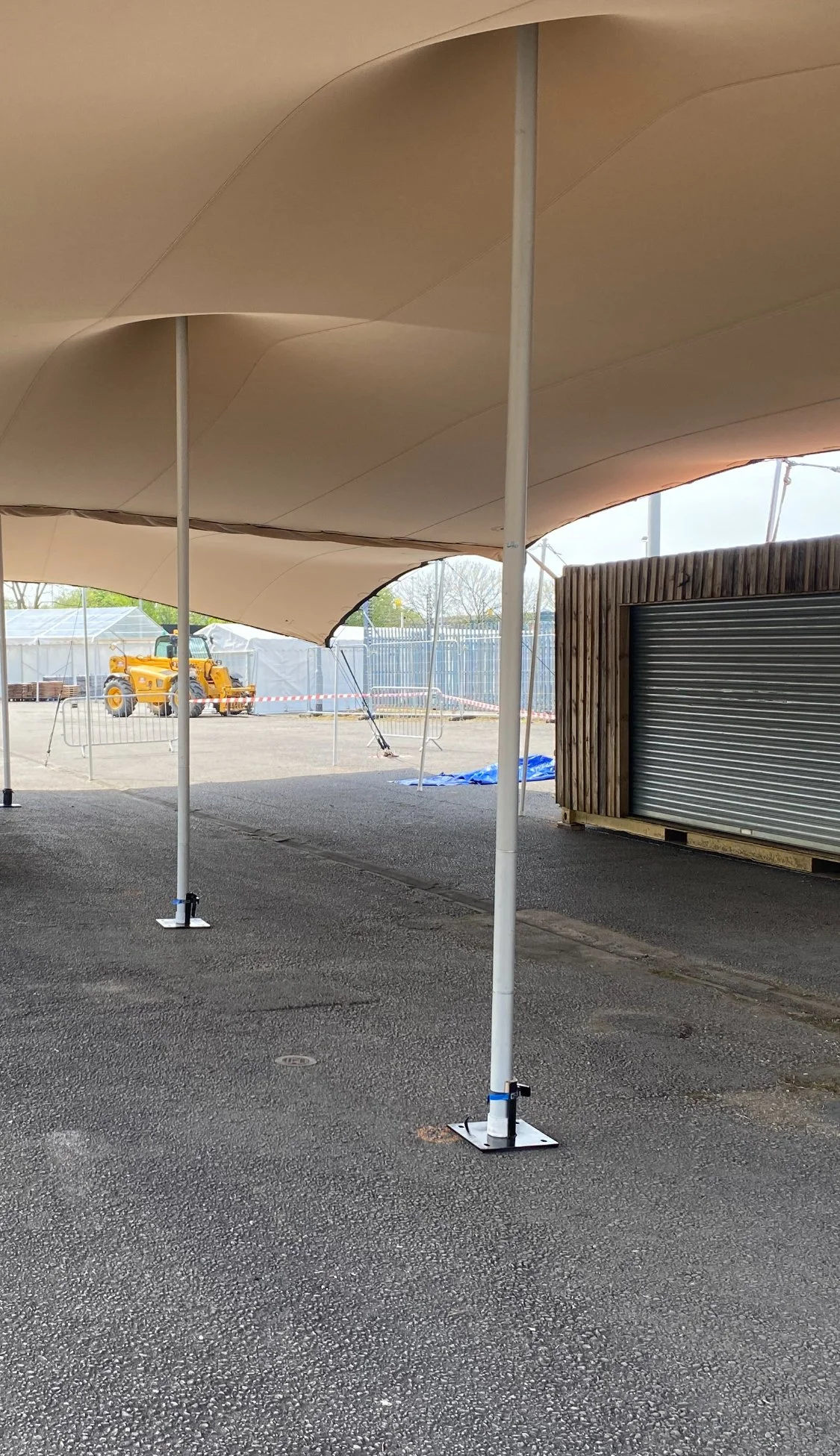 leeds Yorkshire stretch tent hire and installation canopy beer garden pub wedding bedouin tent stretch tents uk garden party marquee stretch marquee Manchester leeds Liverpool York Sheffield Newcastle hull 