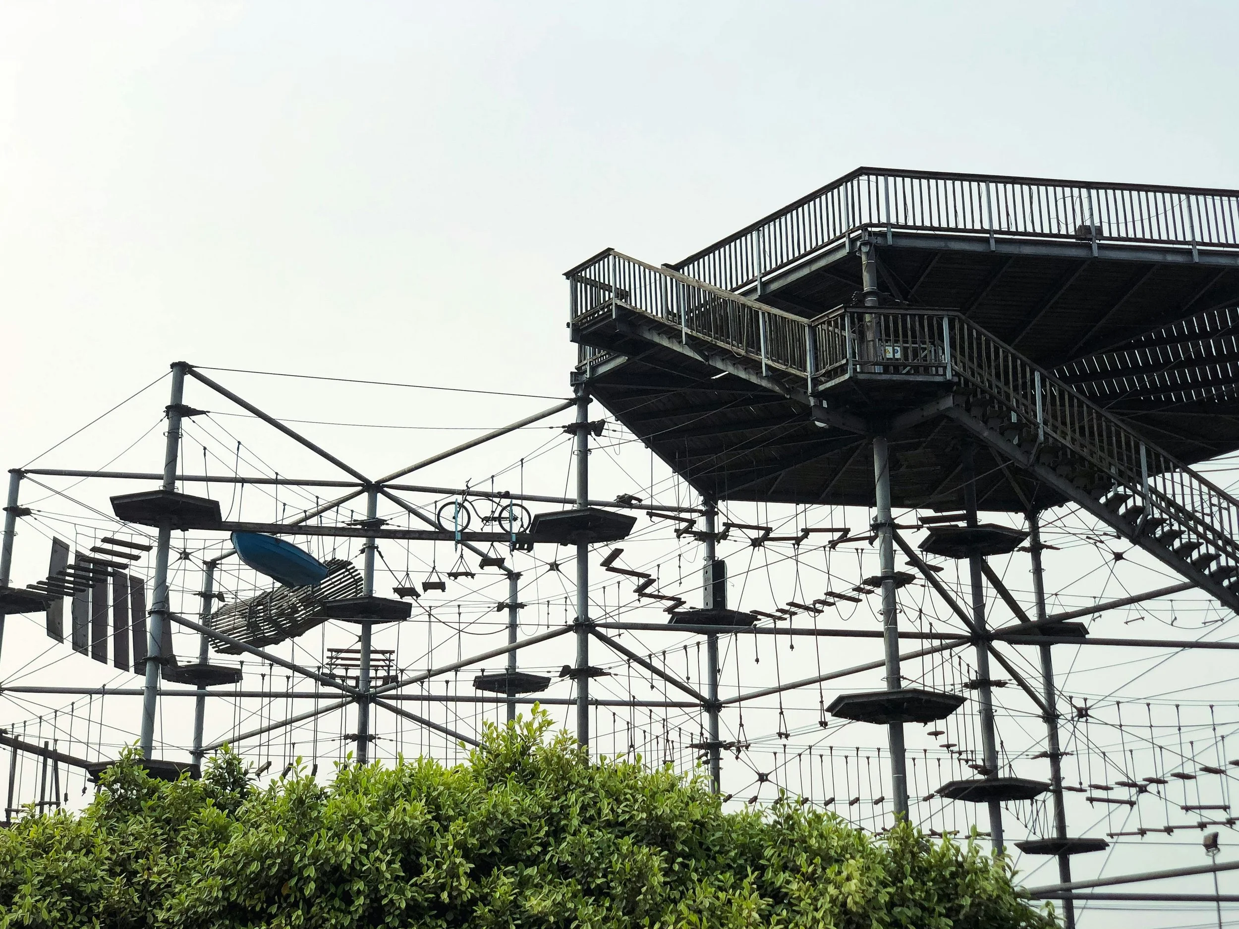 high ropes courses based in leeds West Yorkshire wire rope playground installation adventure course leeds assault courses biplane go ape outdoor adventure Hangfast Entre prises south west play climbing wall tru blu clip and climb truss installation 