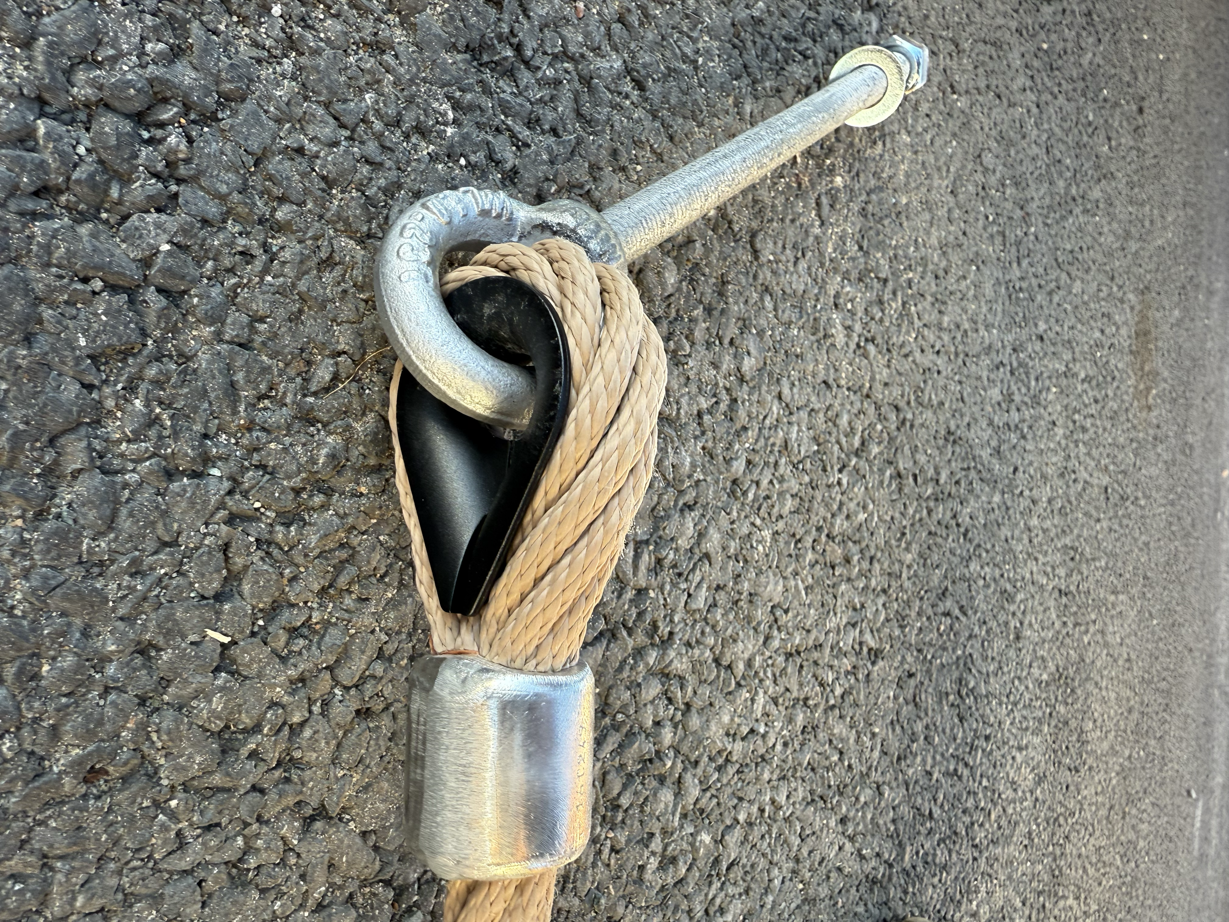 16mm combination rope net makers rope installation leeds high ropes courses based in leeds West Yorkshire wire rope playground installation adventure course leeds assault courses biplane go ape outdoor adventure Hangfast Entre prises south west play 