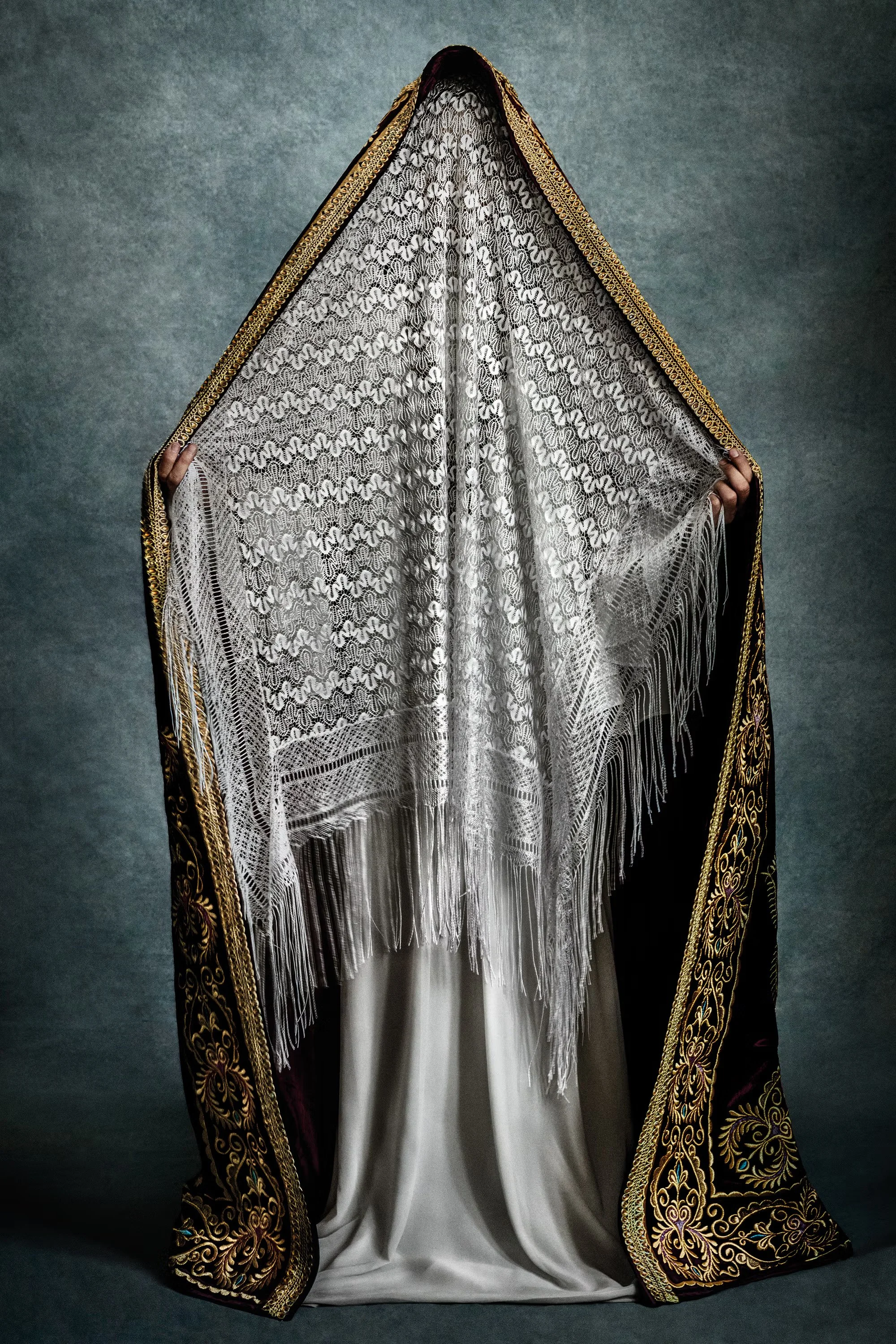 1ac87e6856129a6c31edee4abe97065a0d3ddbae-2000x3000 copy.jpg