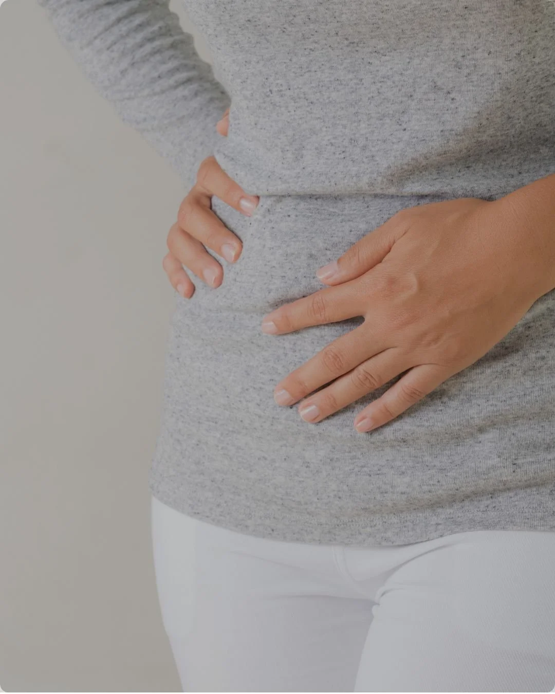 Why Do I Feel Bloated All the Time (And How to Fix It Naturally)