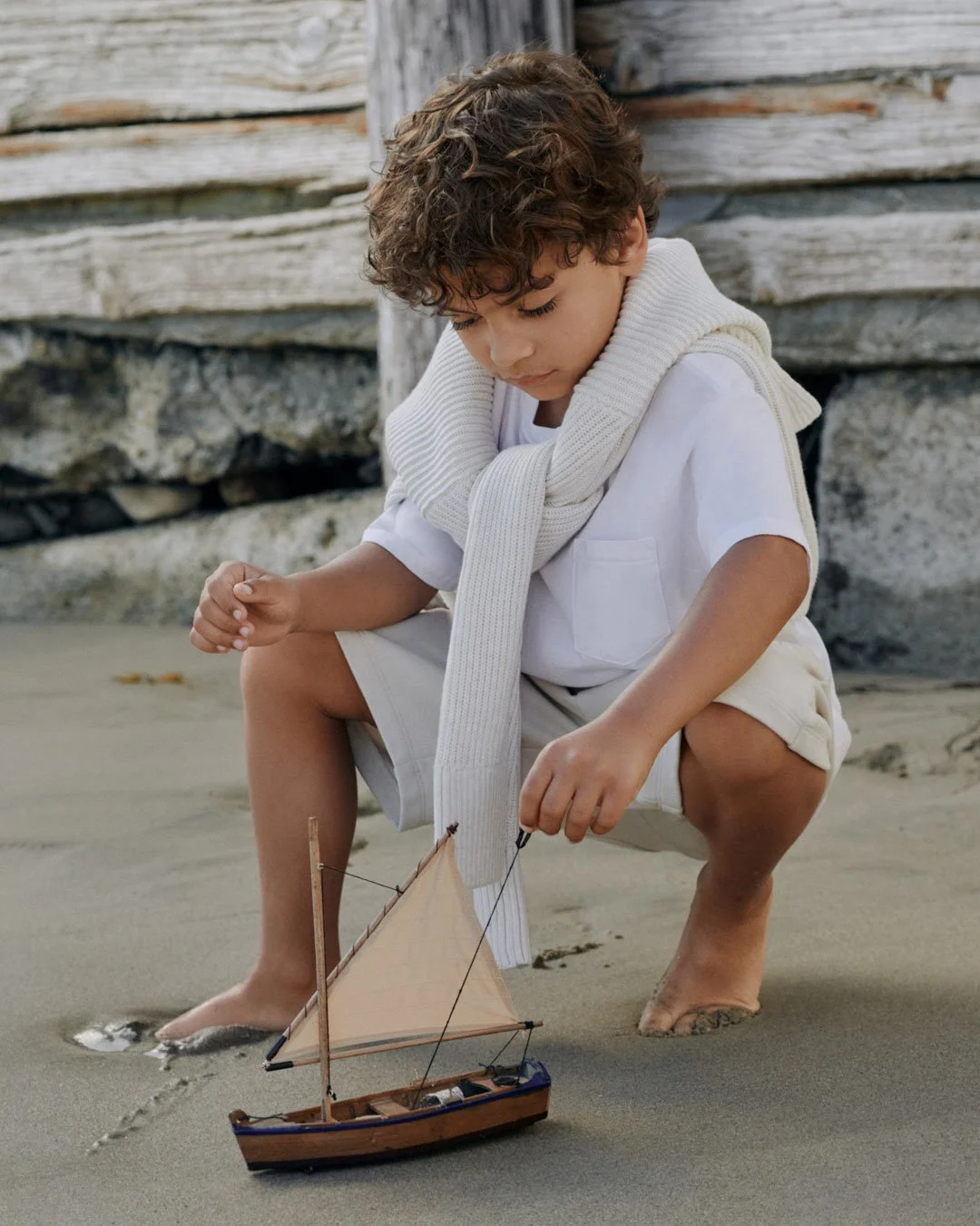 sp26_organic_no_logo_1080x1350_KIDS_EMEA_B_SWTSHRT_2.jpg
