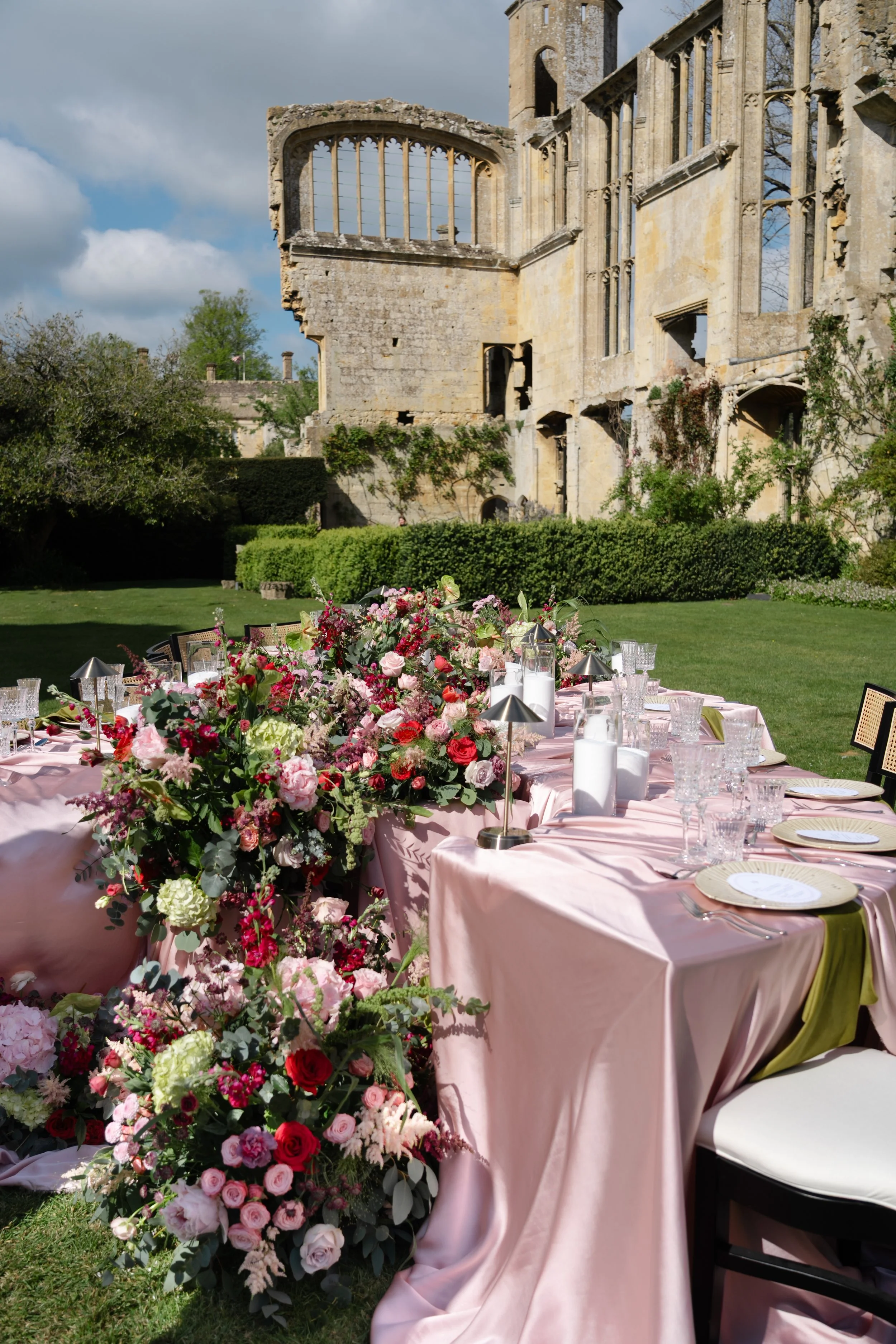 Merlot Wedding Colour Schemes: The Ultimate Guide to This Rich, Romantic Palette