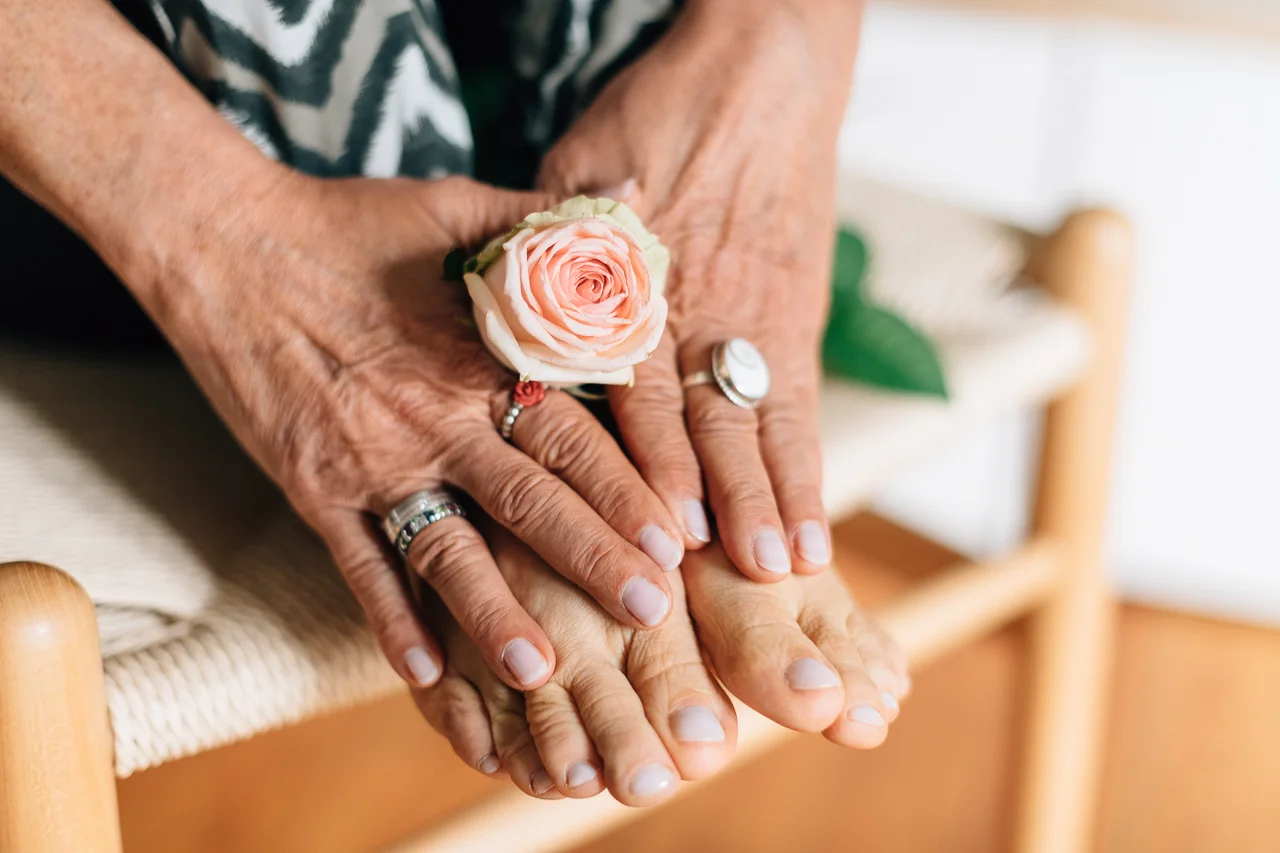 Hand auf's Herz, KÖRPERstunde für Senioren 