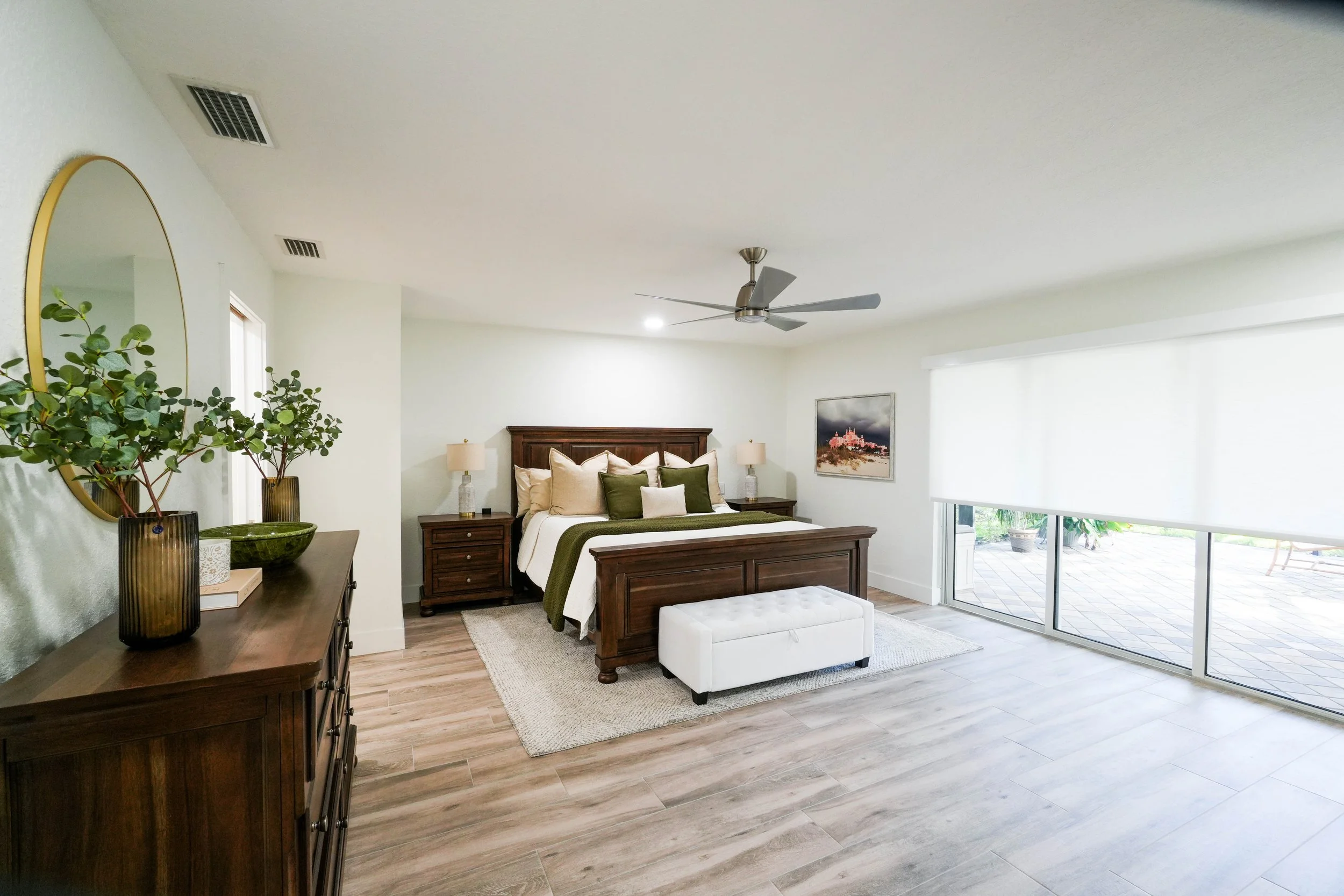 3197 BEDROOM 1 (1 of 1).jpg