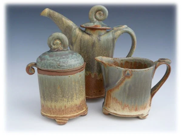 sculpted-teapot-service.jpg