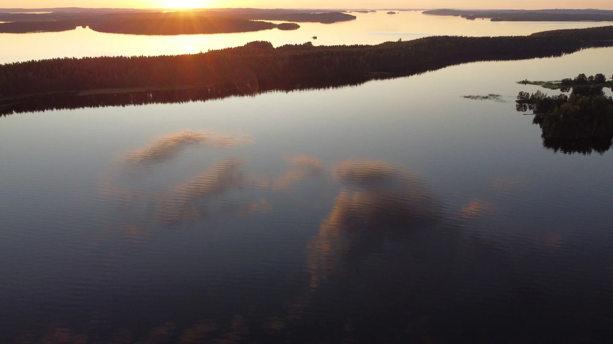 Pihasaunat saunat järvimaisema