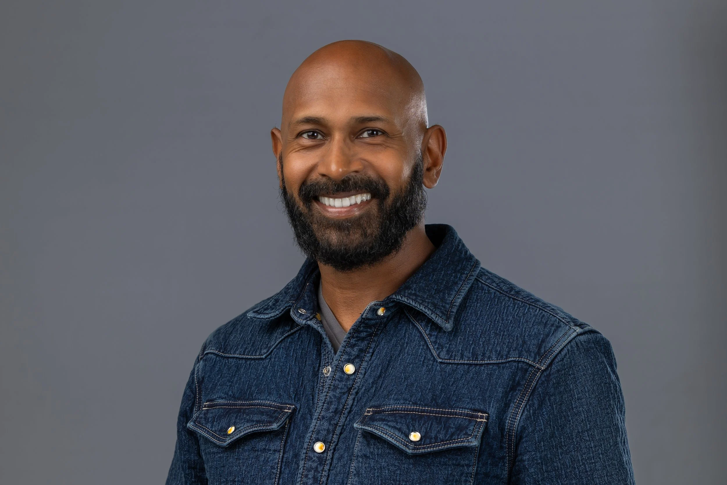 Mahendran_Dilan_224-0301-retouched.jpg