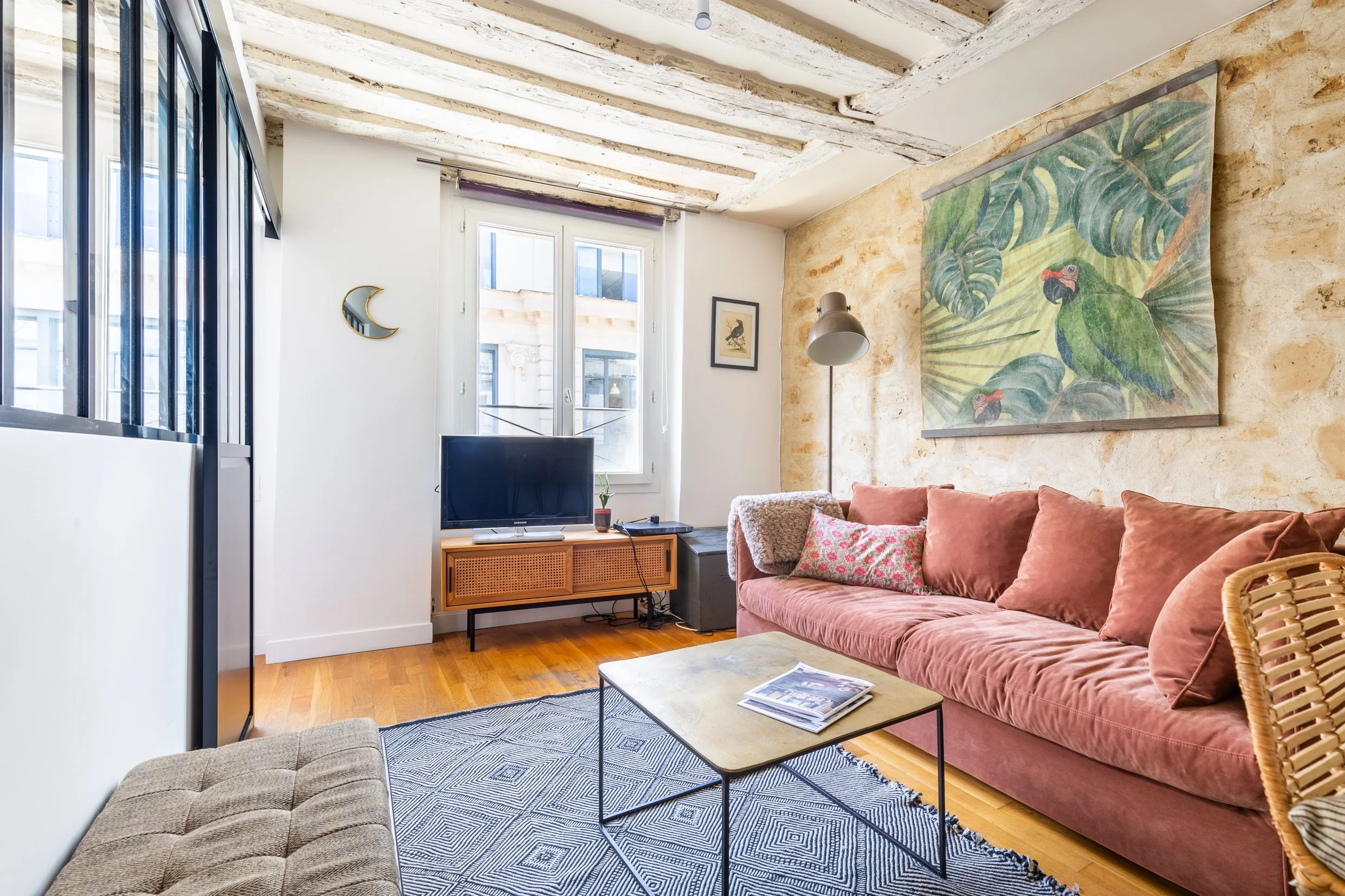 Studio avec coin nuit et verrière atelier dans le quartier du Sentier