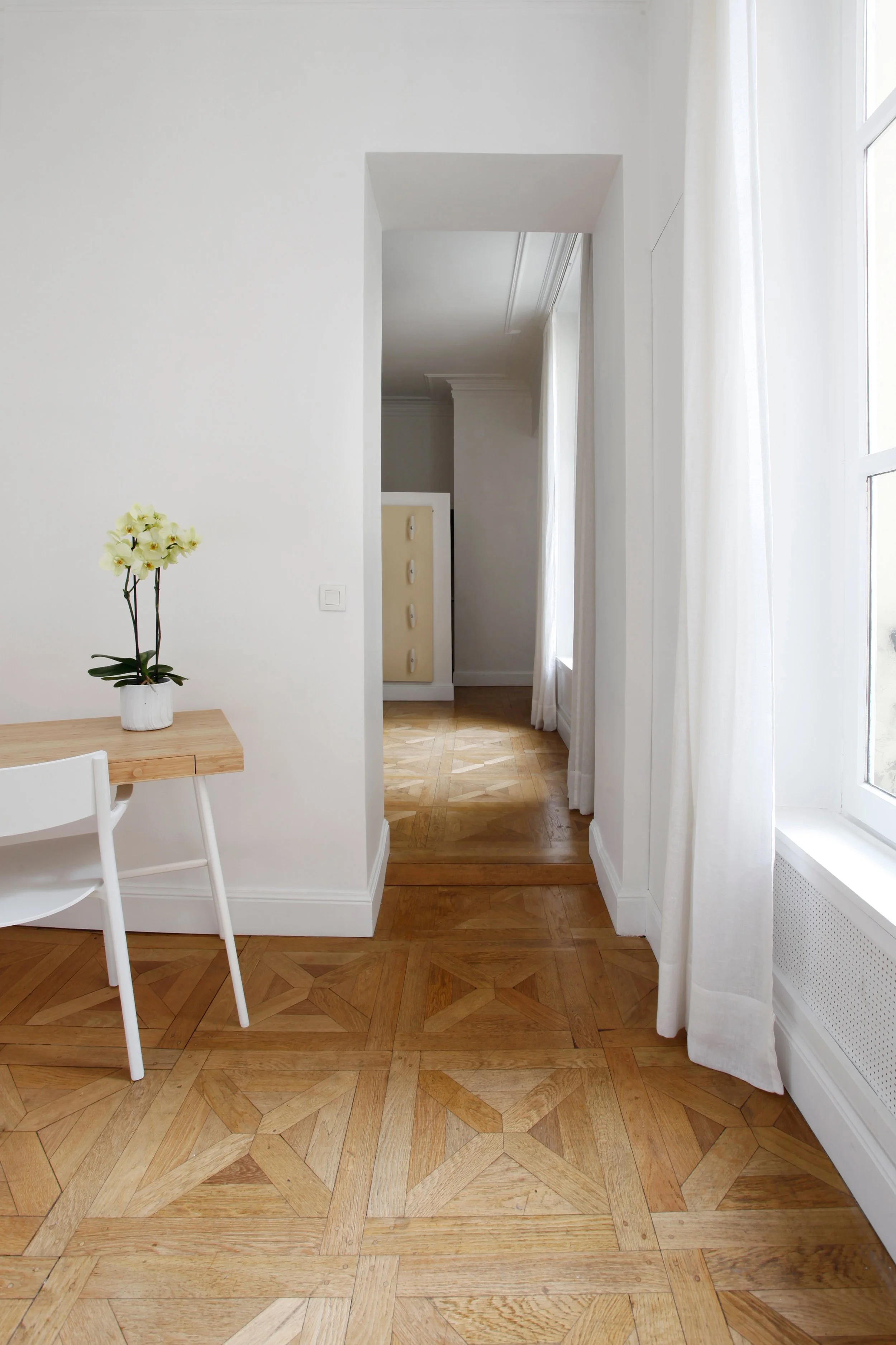 Bureau d'un appartement familiale en plein coeur du Marais