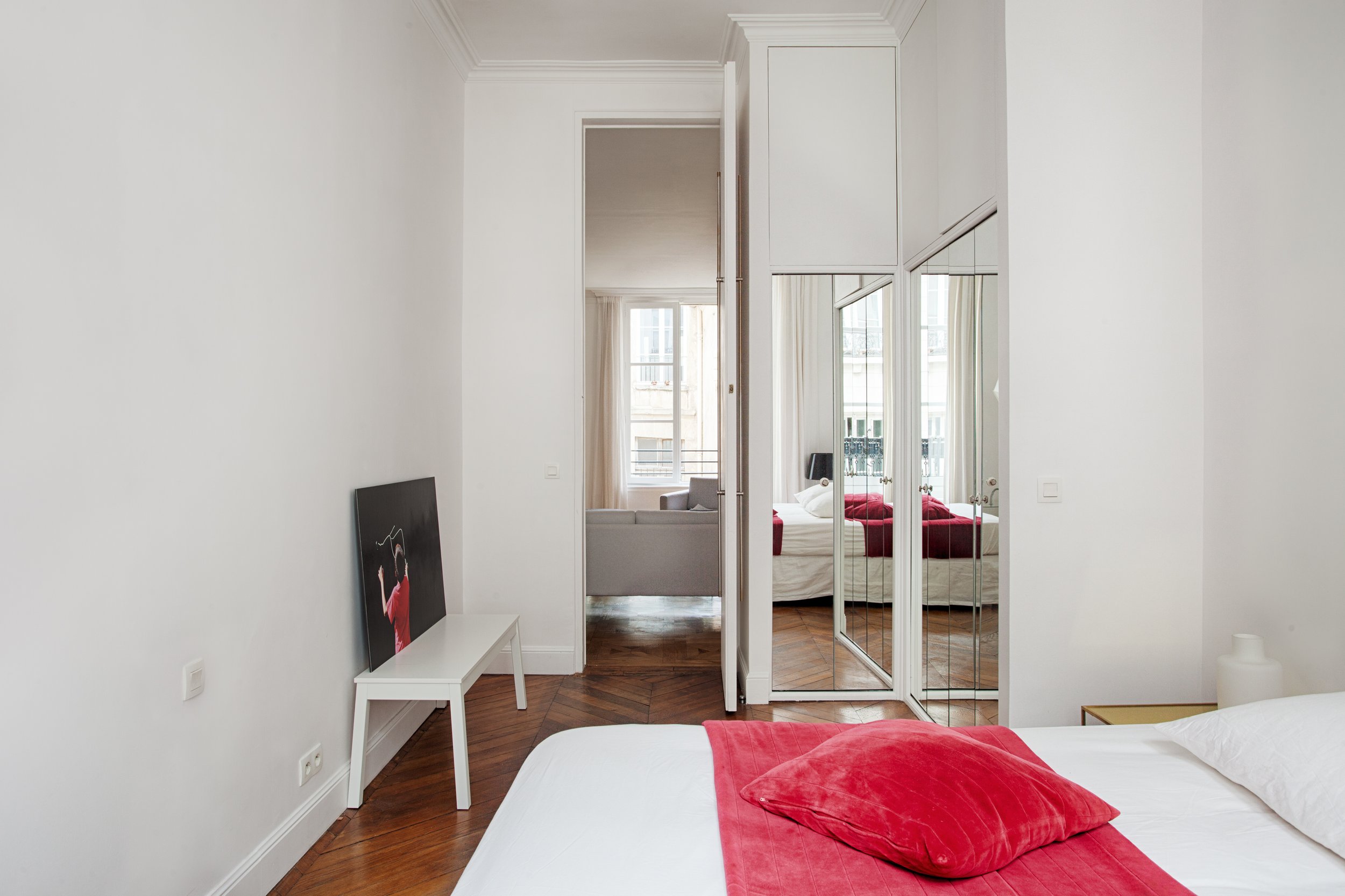 Chambre d'un appartement familiale en plein coeur du Marais
