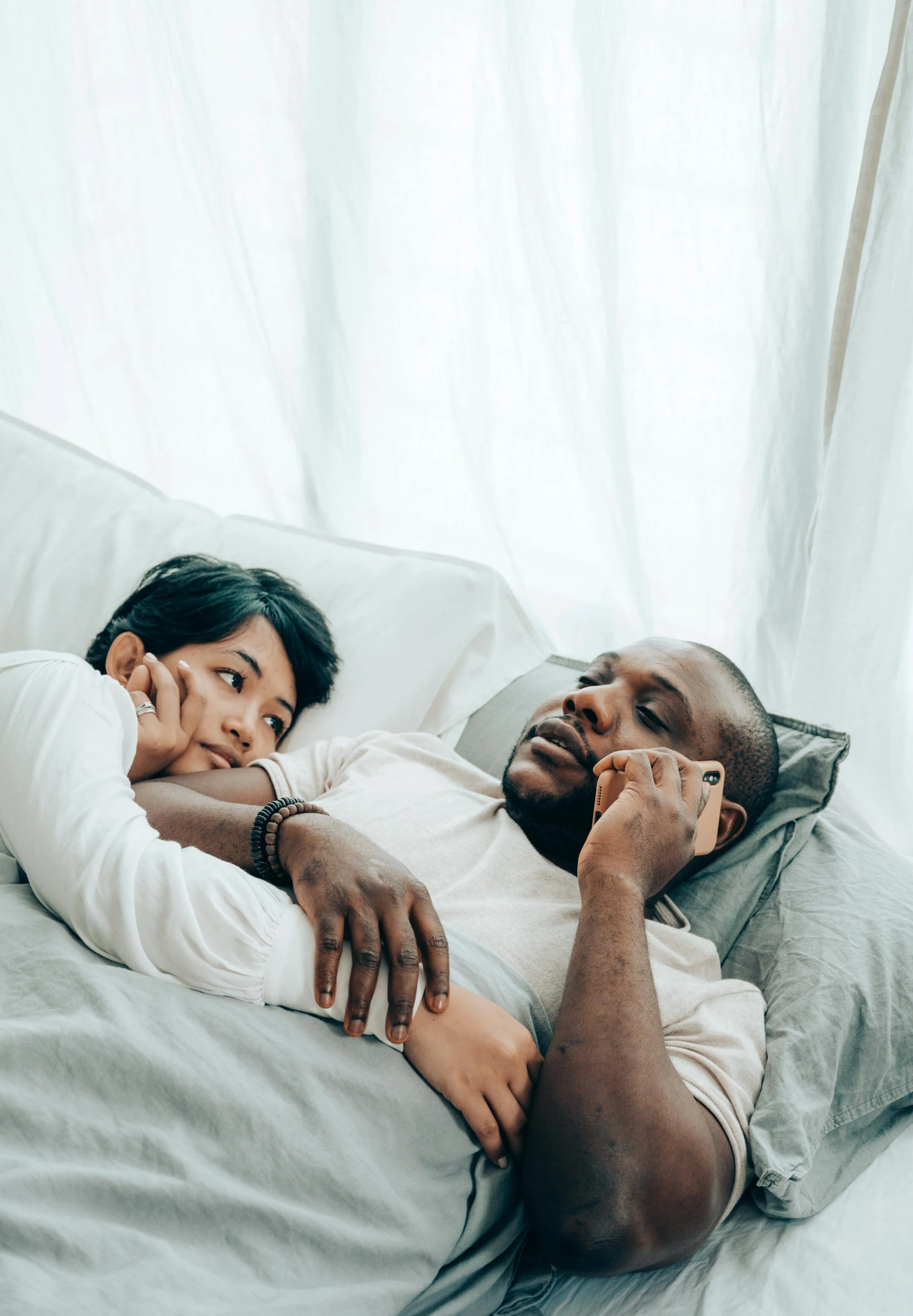 Strengthening Intimacy and Emotional Connection in Your Relationship