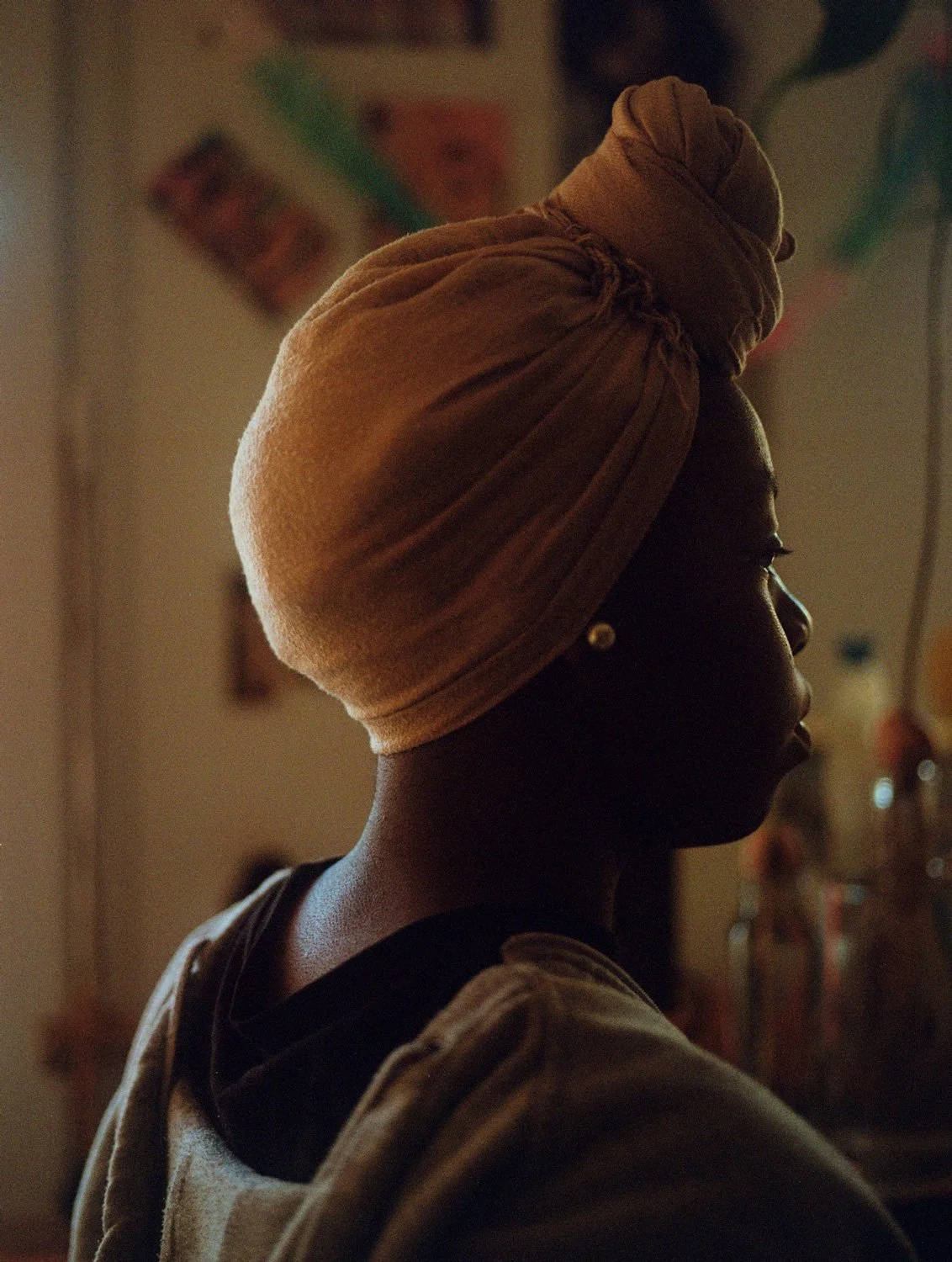 Portrait d'Arielle dans sa chambre