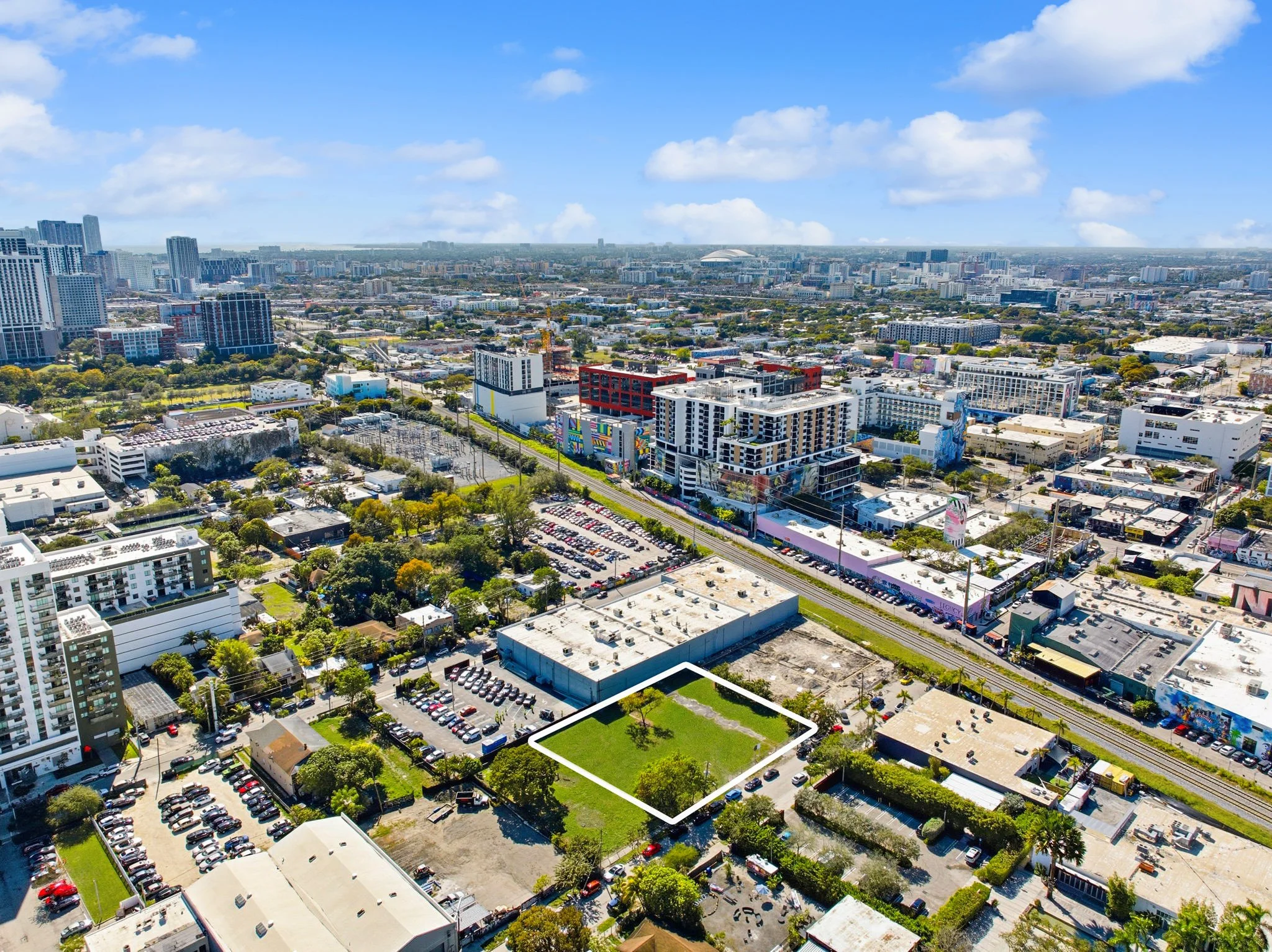 90-116 NE 24th St 1.jpg