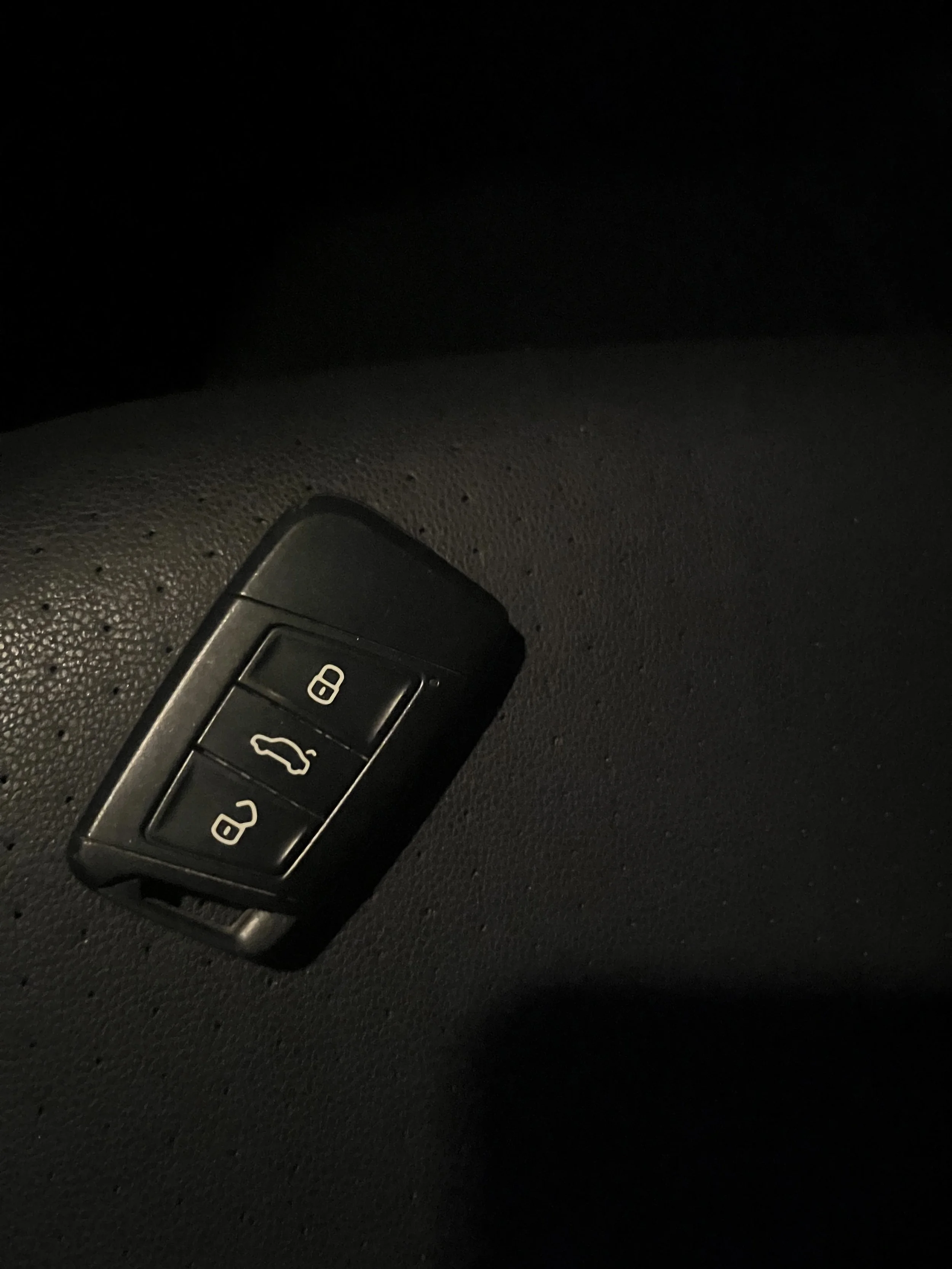 Open/close windows with key