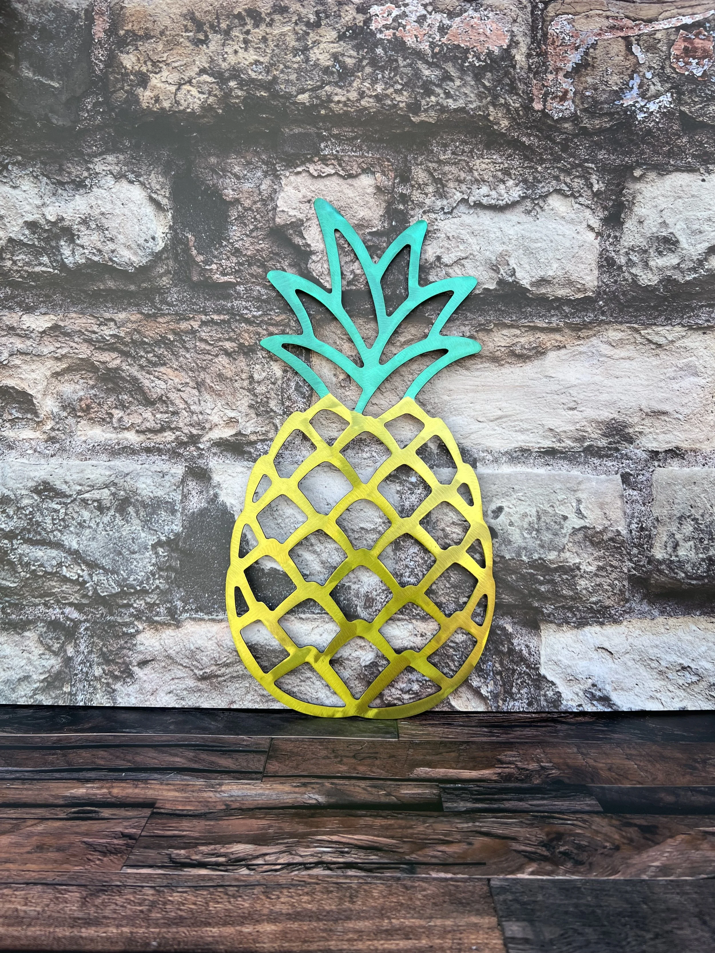 Metallic Pineapple