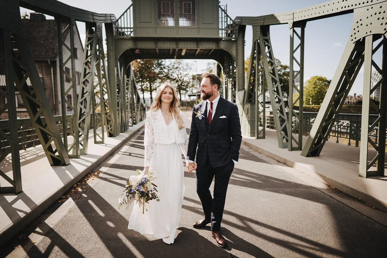 OH_YEAH-Hochzeitsfotograf_Hamburg-Klaus_Schwaiger-Urban_Wedding_Cologne-Nele_Martin-27.jpg