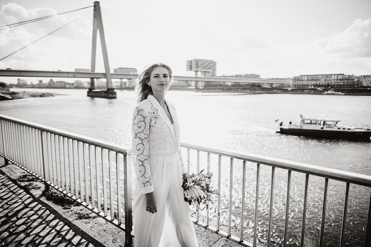 OH_YEAH-Hochzeitsfotograf_Hamburg-Klaus_Schwaiger-Urban_Wedding_Cologne-Nele_Martin-110.jpg