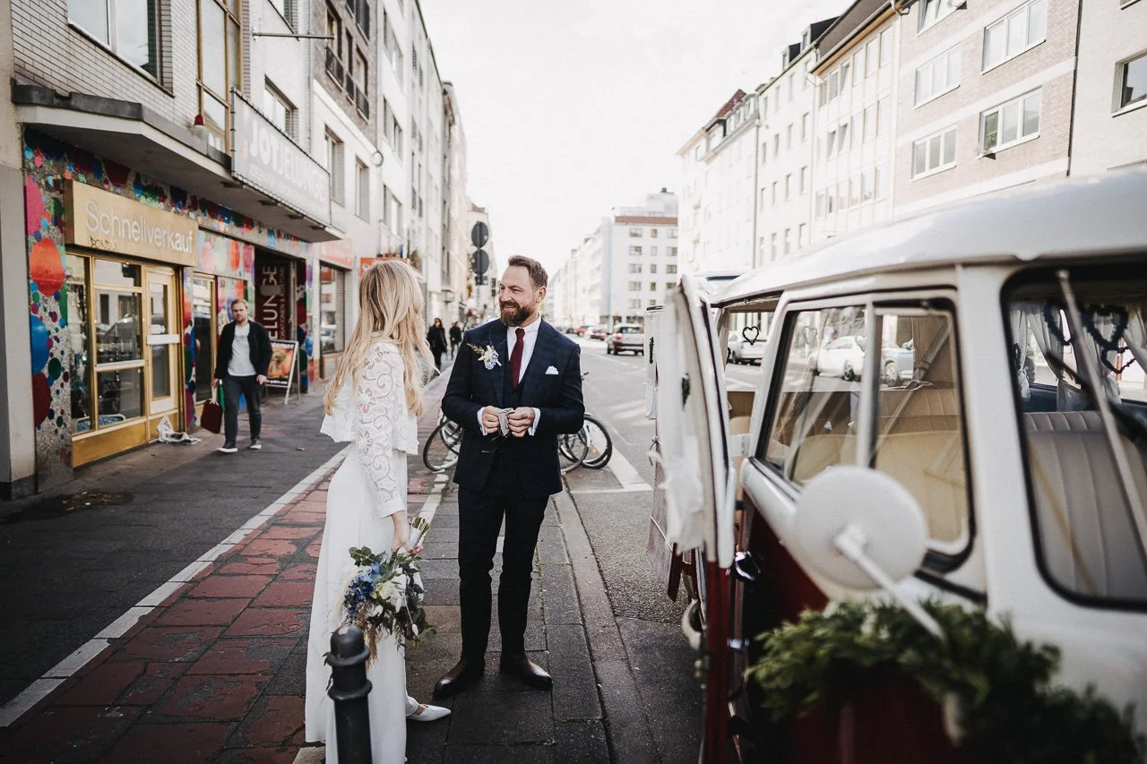 OH_YEAH-Hochzeitsfotograf_Hamburg-Klaus_Schwaiger-Urban_Wedding_Cologne-Nele_Martin-7.jpg