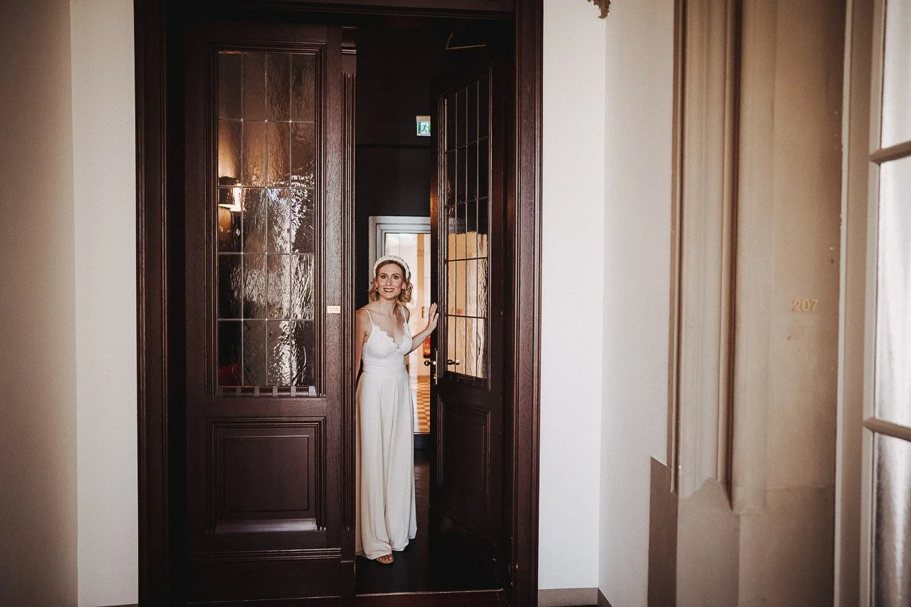 OH_YEAH-Hochzeitsfotograf_Hamburg-Klaus_Schwaiger-Urban_Wedding_Cologne-Jana_Adrian-70.jpg