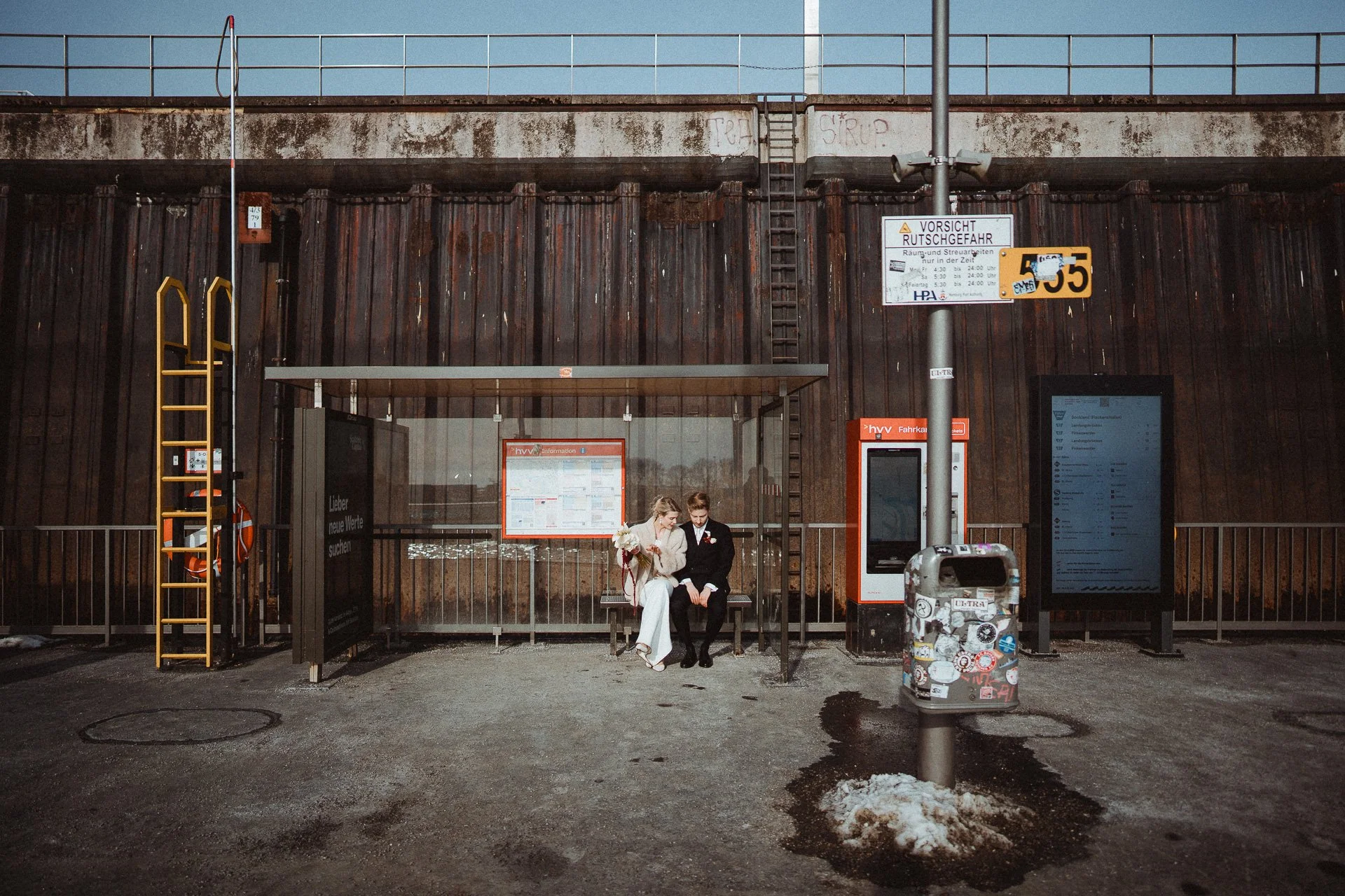 OH_YEAH-Hochzeitsfotograf_Hamburg-Klaus_Schwaiger-Urban_Wedding_Altona-Josi_Jan-304.jpg