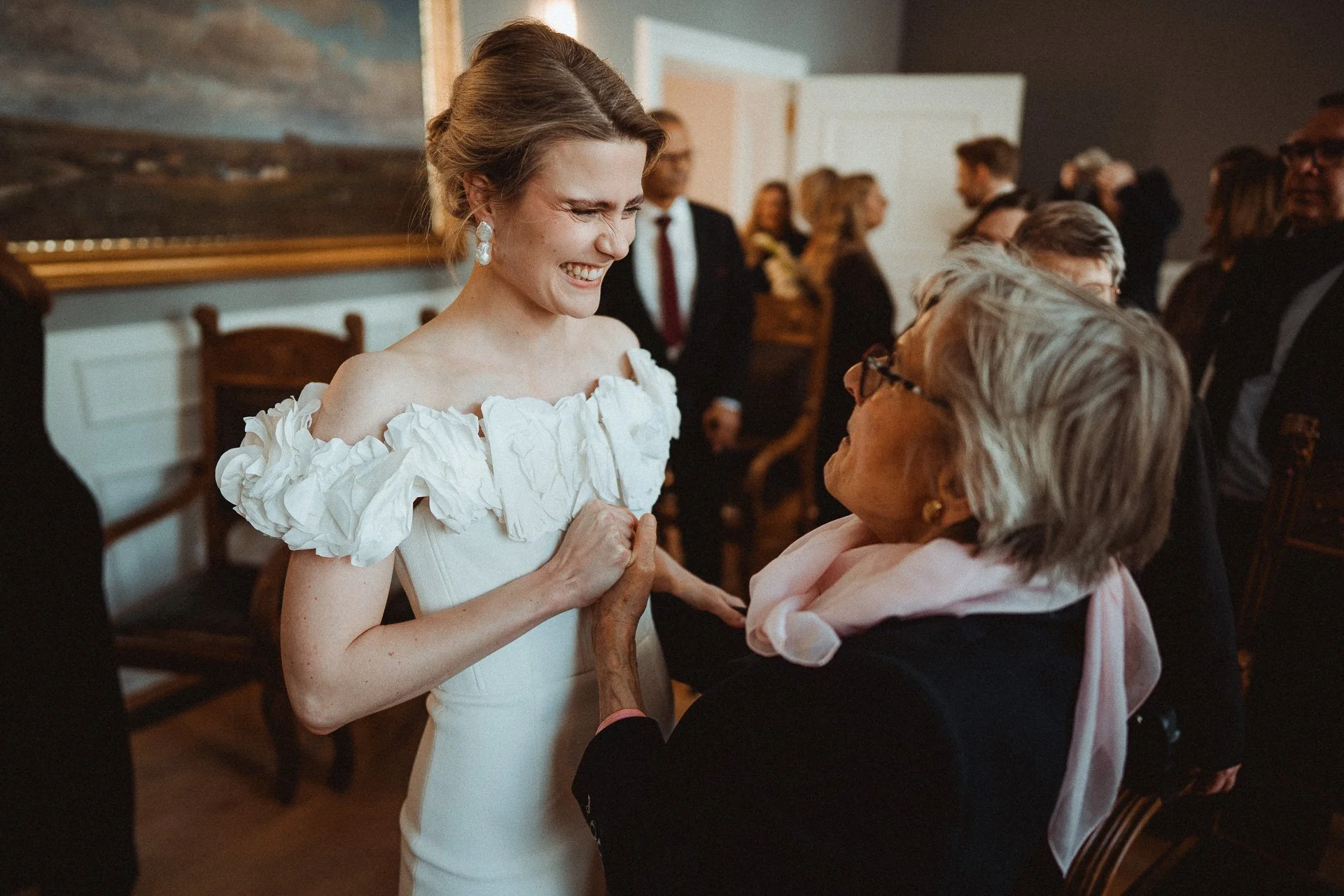 OH_YEAH-Hochzeitsfotograf_Hamburg-Klaus_Schwaiger-Urban_Wedding_Altona-Josi_Jan-181.jpg