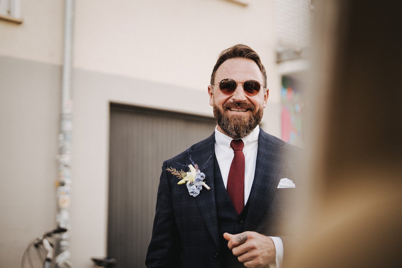 OH_YEAH-Hochzeitsfotograf_Hamburg-Klaus_Schwaiger-Urban_Wedding_Cologne-Nele_Martin-9.jpg