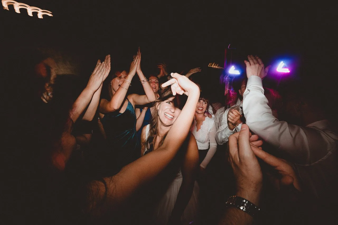 OH_YEAH-Hochzeitsfotograf_Hamburg-Klaus_Schwaiger-Urban_Wedding_Bonn-Nicole_Dennis-975.jpg