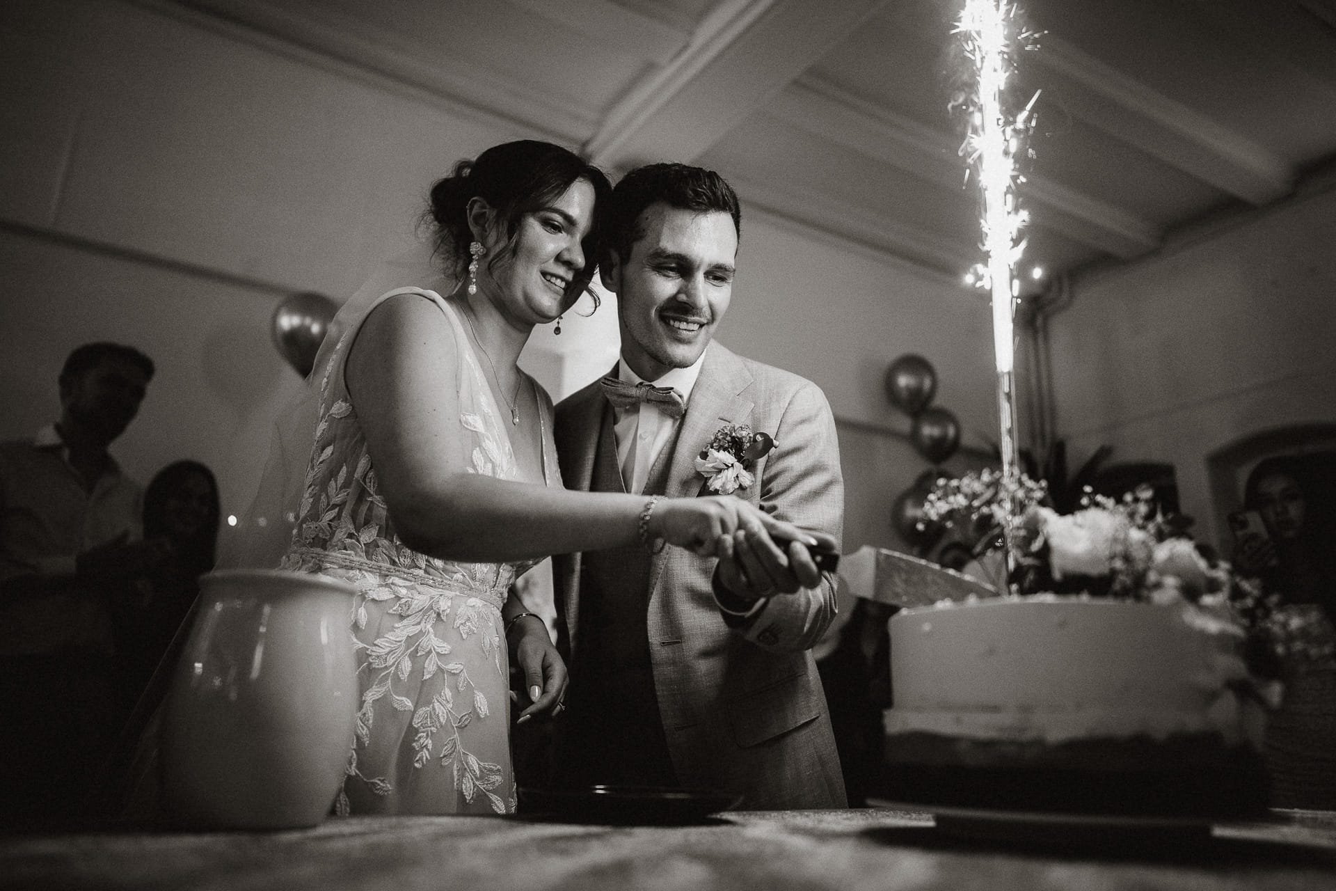 OH_YEAH-Hochzeitsfotograf_Hamburg-Klaus_Schwaiger-Urban_Wedding_Stuttgart-Elisa-Alberd-862.jpg